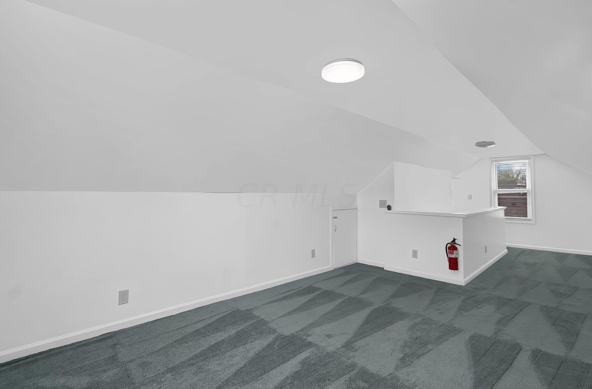 720 Hampton Rd, Columbus OH  43213-2730 exterior