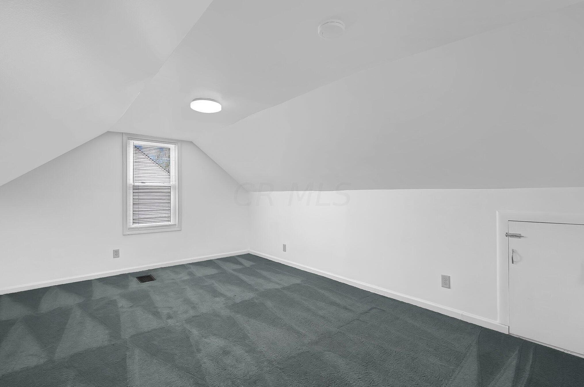 720 Hampton Rd, Columbus OH  43213-2730 exterior