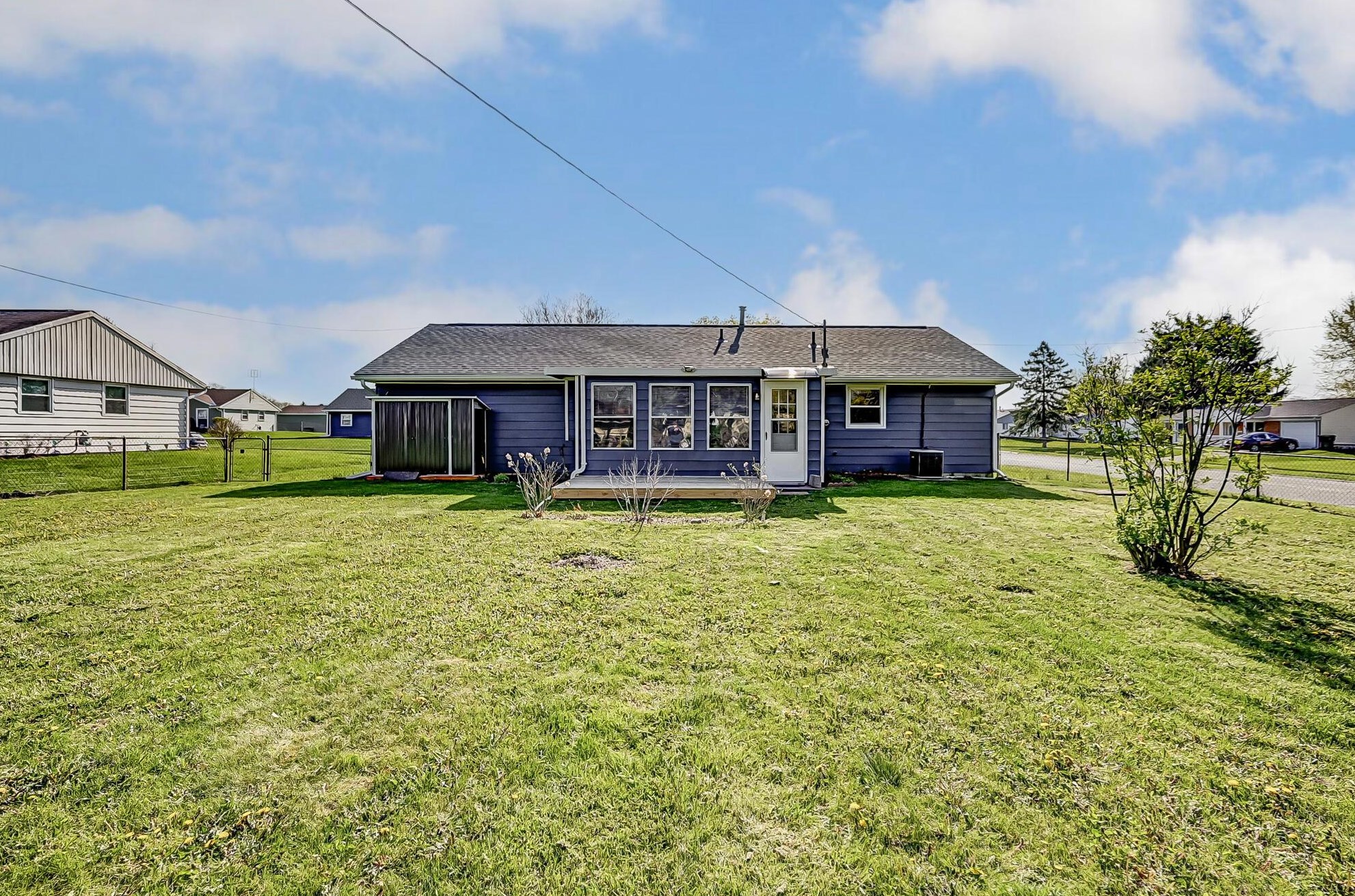 3035 Nantucket St, Springfield OH  45503-1615 exterior