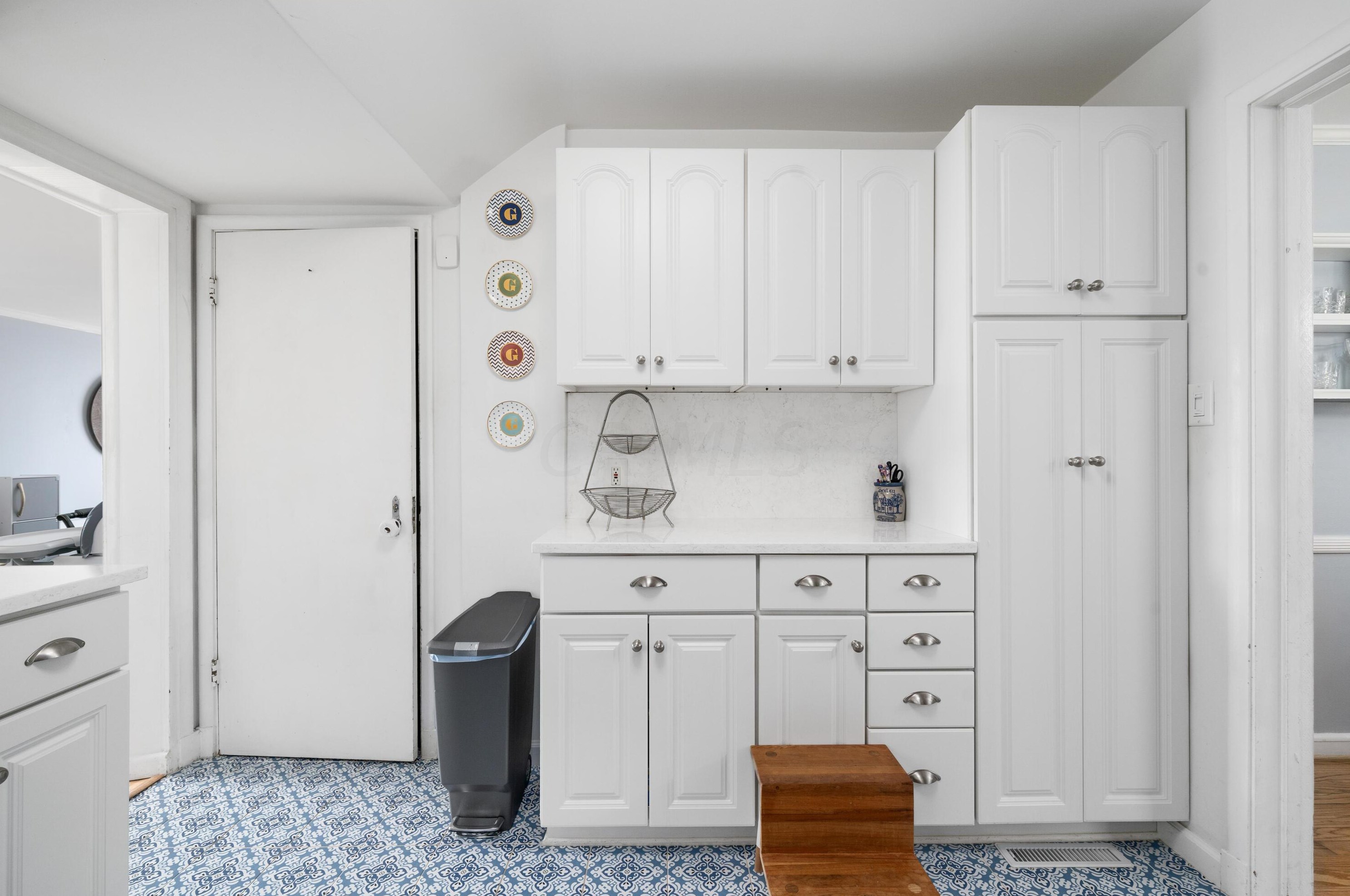 722 Chelsea Ave, Columbus OH  43209-2508 exterior