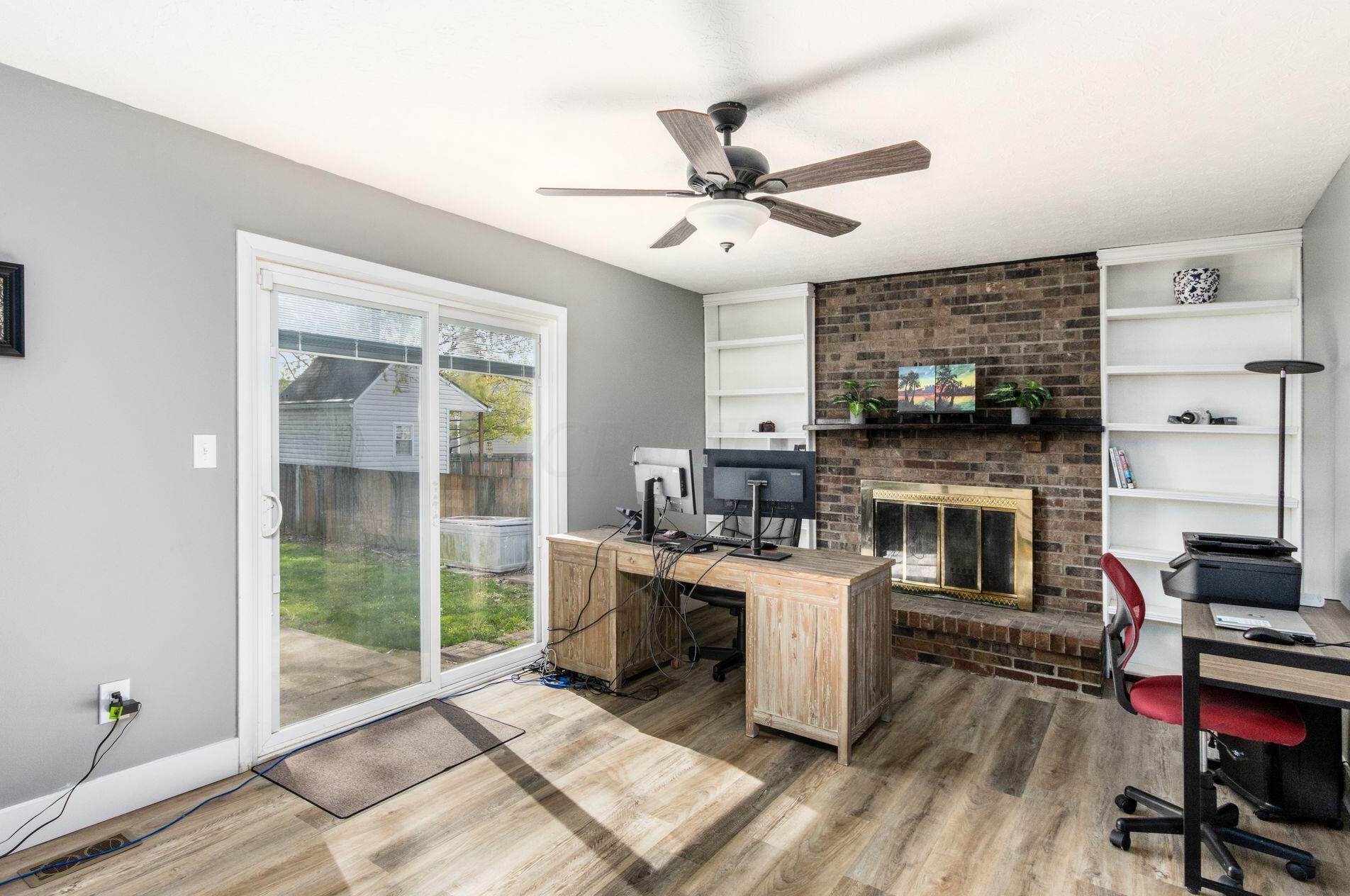 7646 Yosemite Dr, Columbus OH  43085-1535 exterior