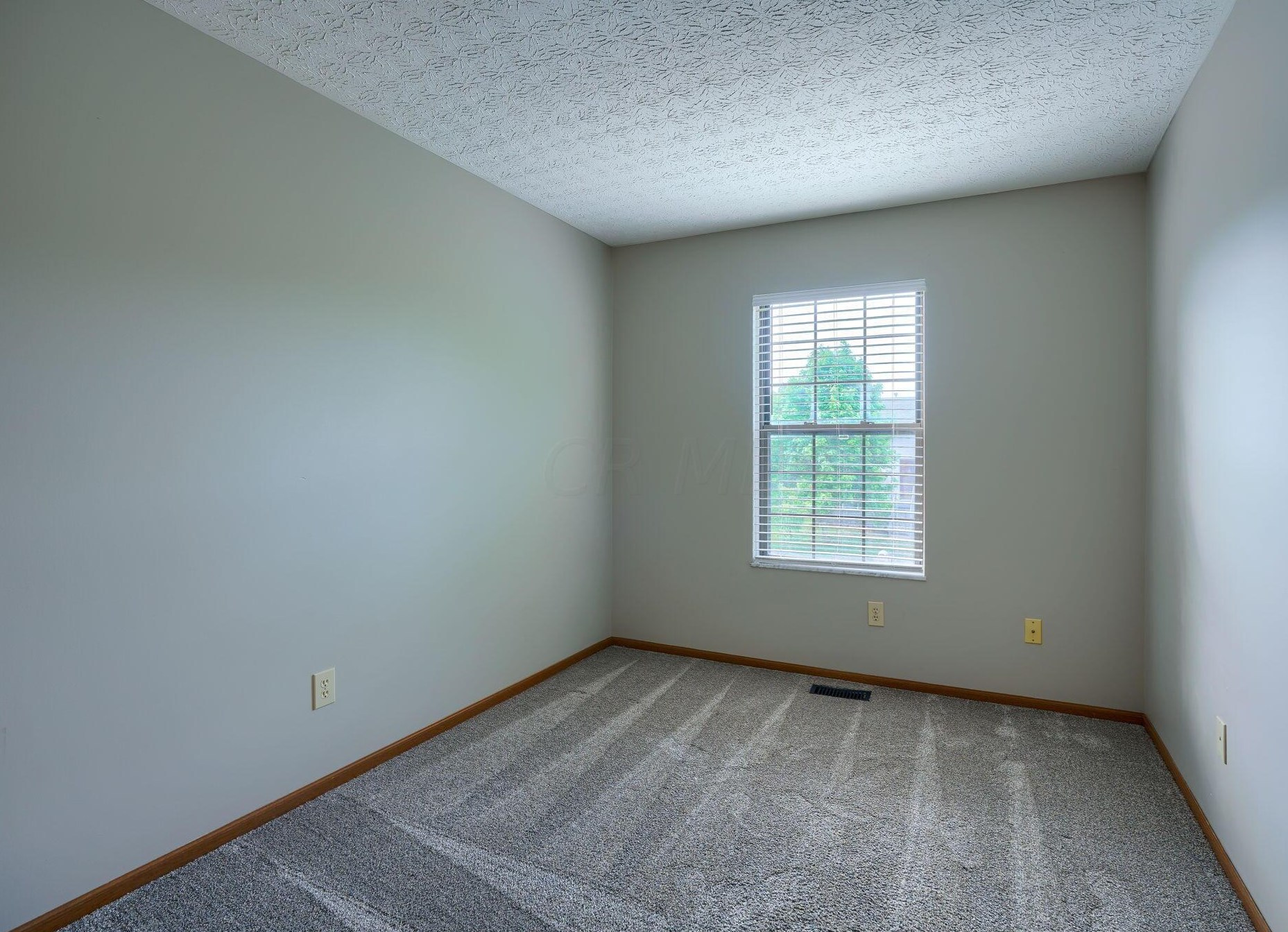 4686 Gilman Rd, Columbus OH  43228-6471 exterior