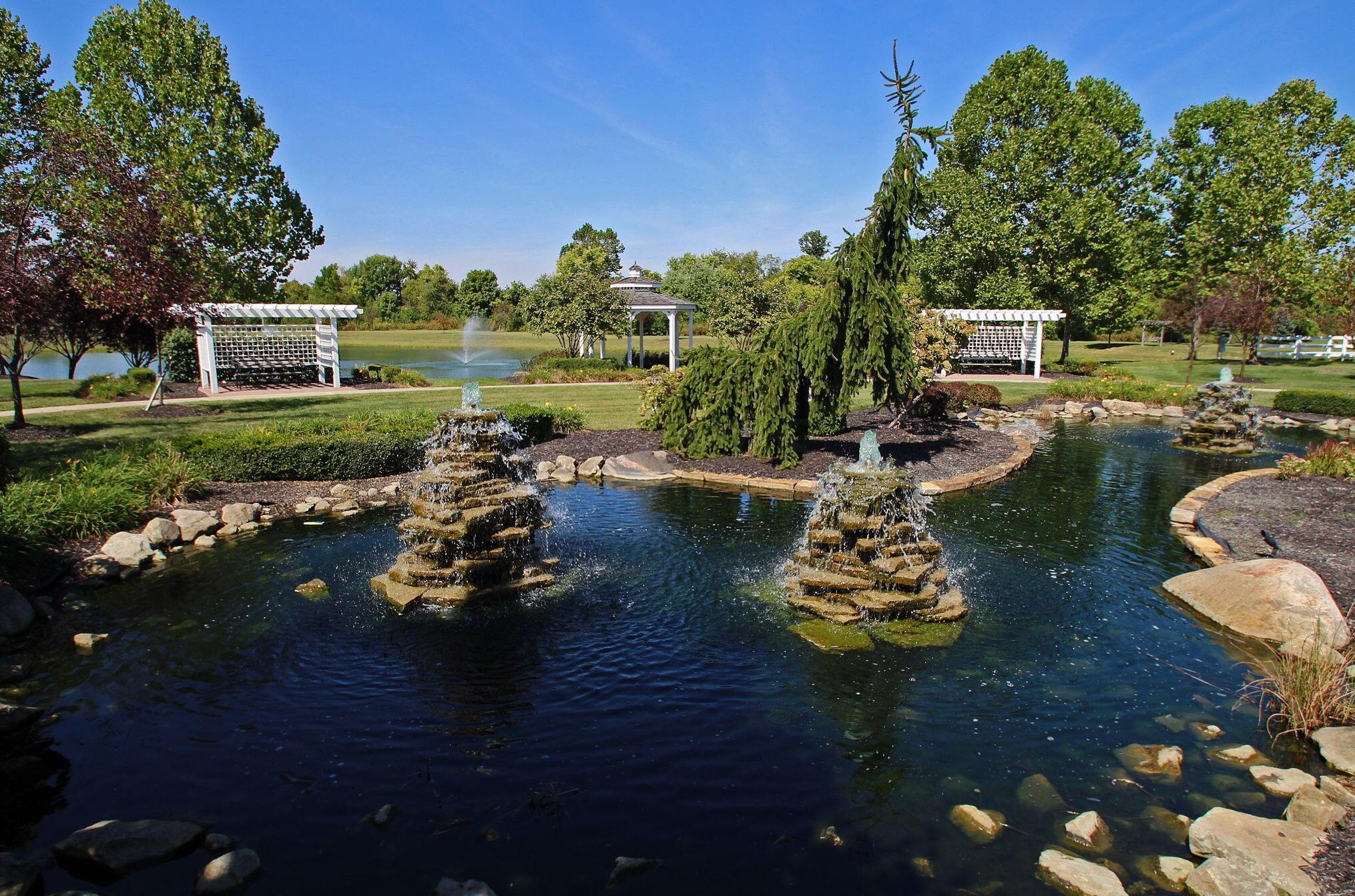 6771 Bigerton Bnd, Cnl Wnchstr OH  43110-1263 exterior