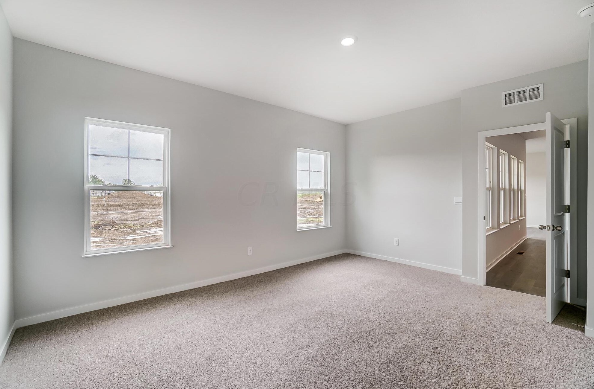 1540 Alton Darby Creek Rd, Columbus OH 43228-9708 exterior