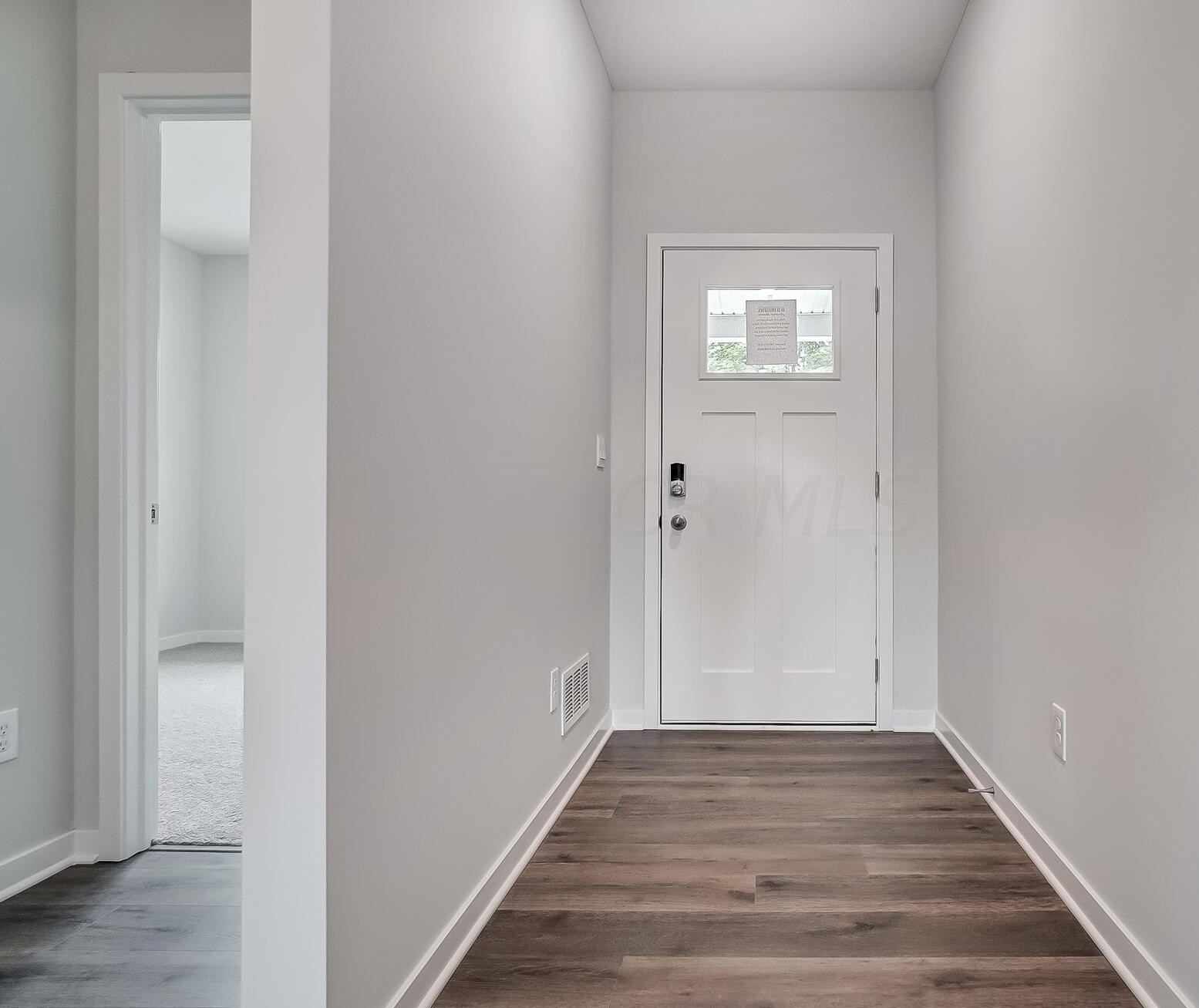 1540 Alton Darby Creek Rd, Columbus OH 43228-9708 exterior