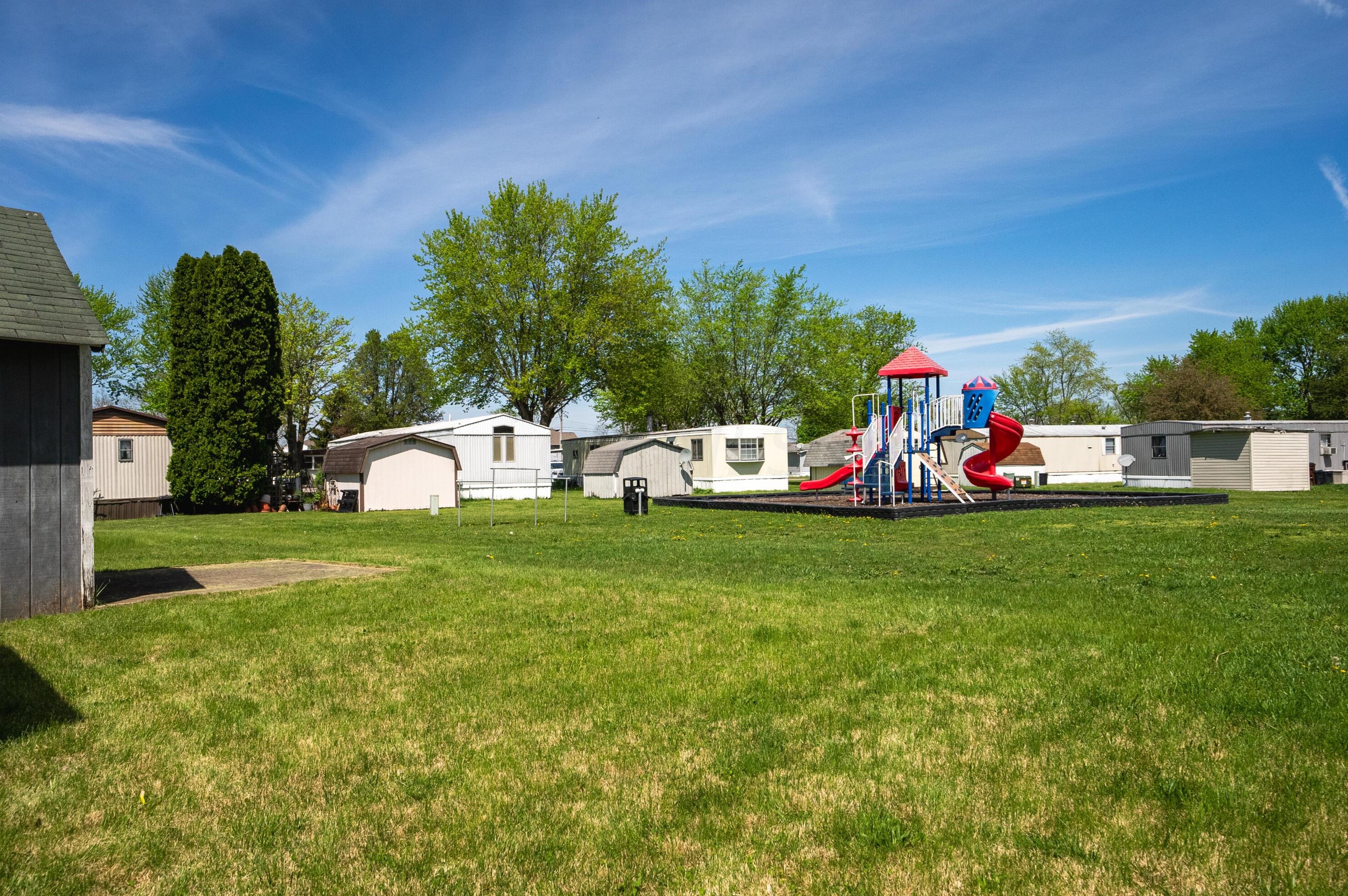 101 Woodfield Pl, Ashville OH  43103-2000 exterior