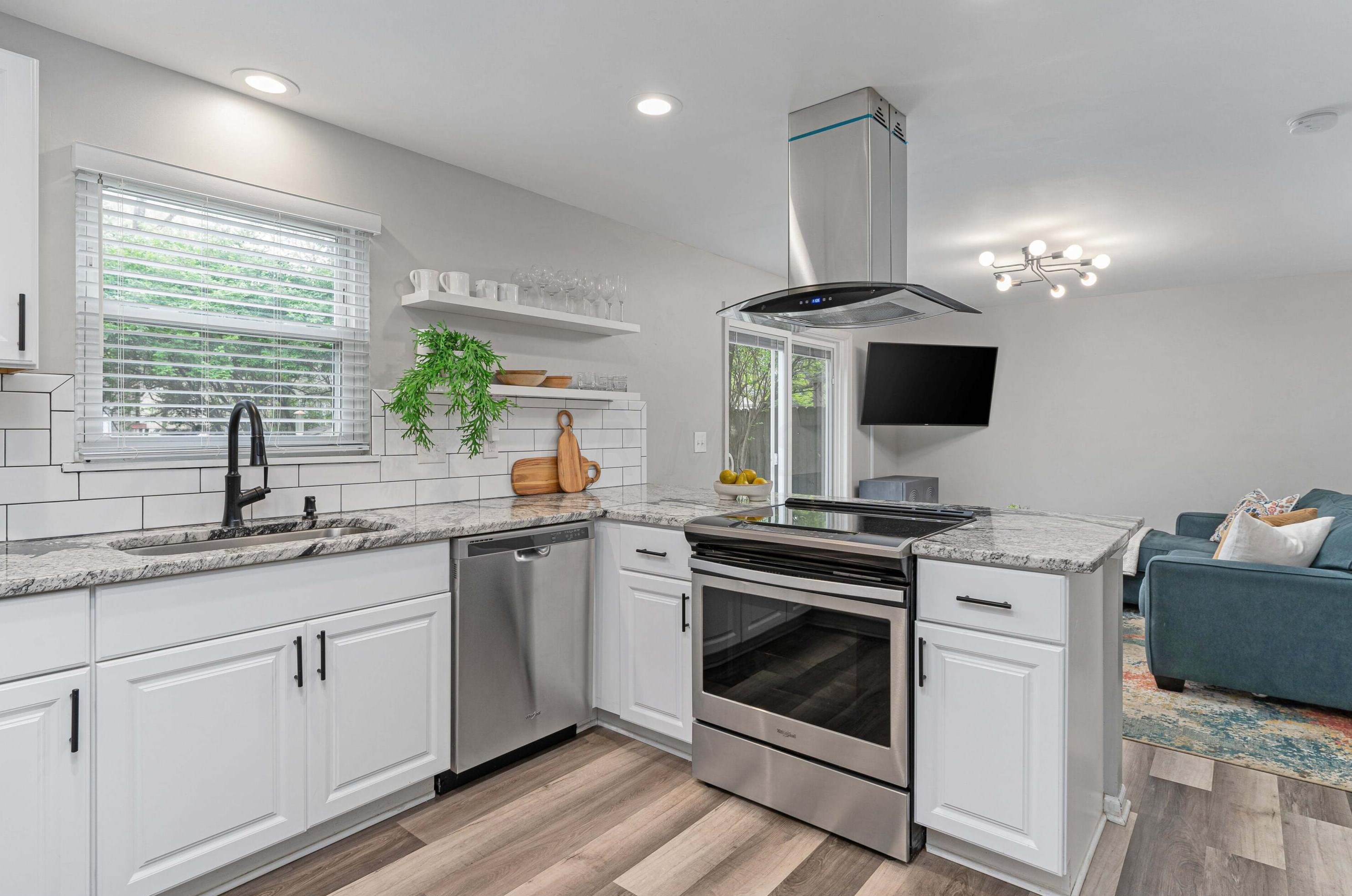 2651 Brandon Rd, Columbus OH 43221-3336 exterior