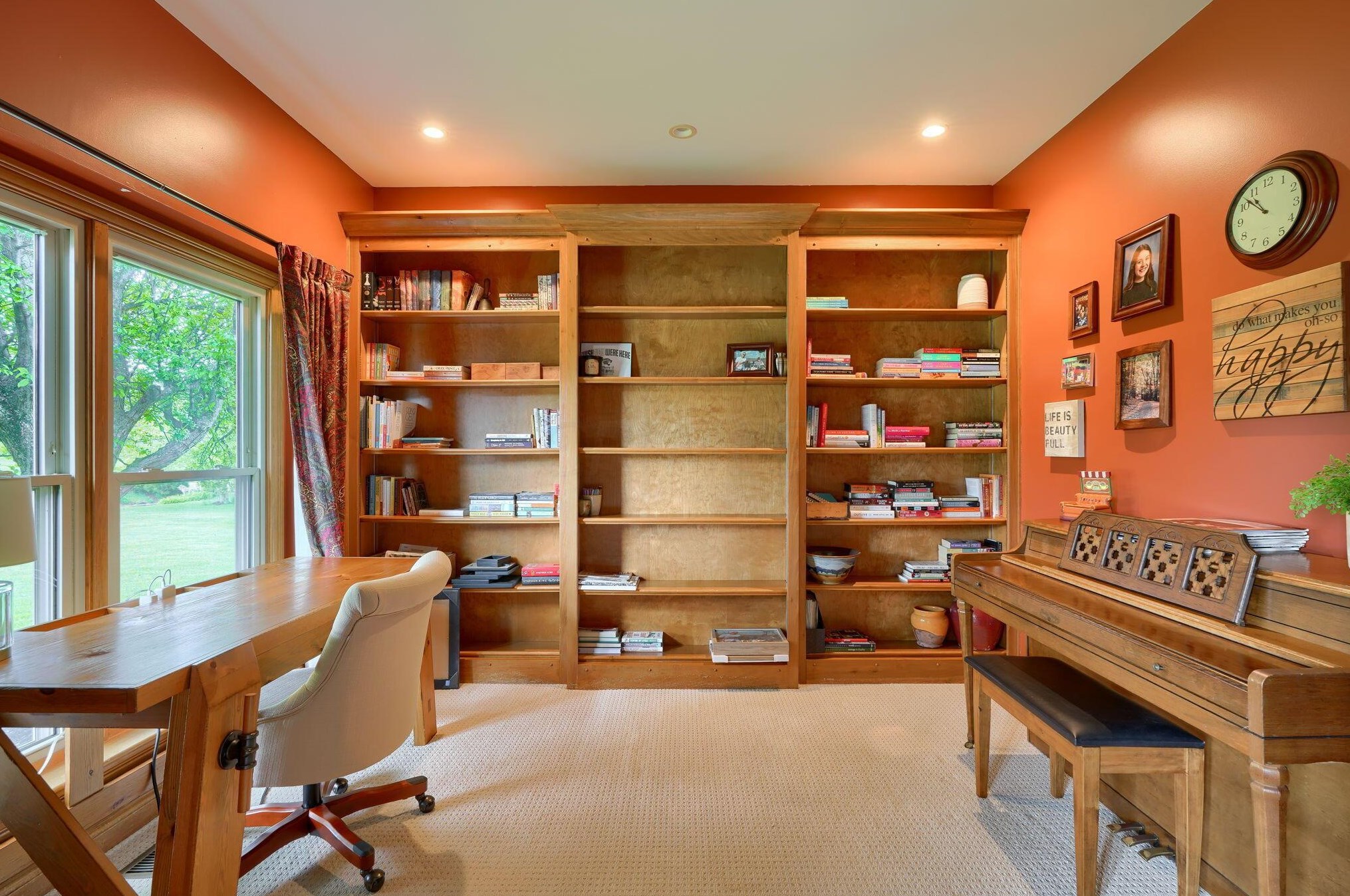 1887 Glenhurst Dr, Lancaster OH 43130-7951 exterior