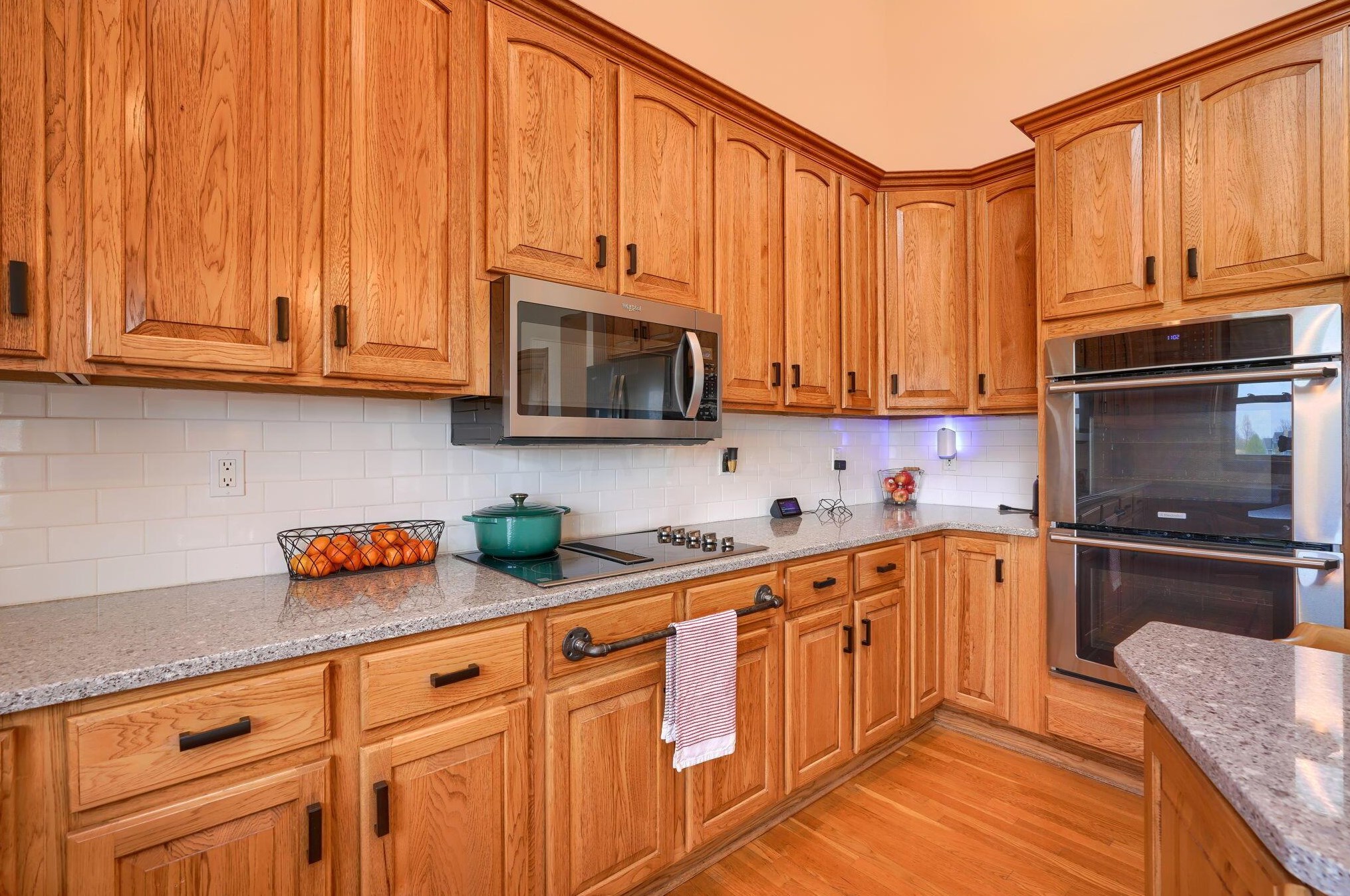 1887 Glenhurst Dr, Lancaster OH 43130-7951 exterior