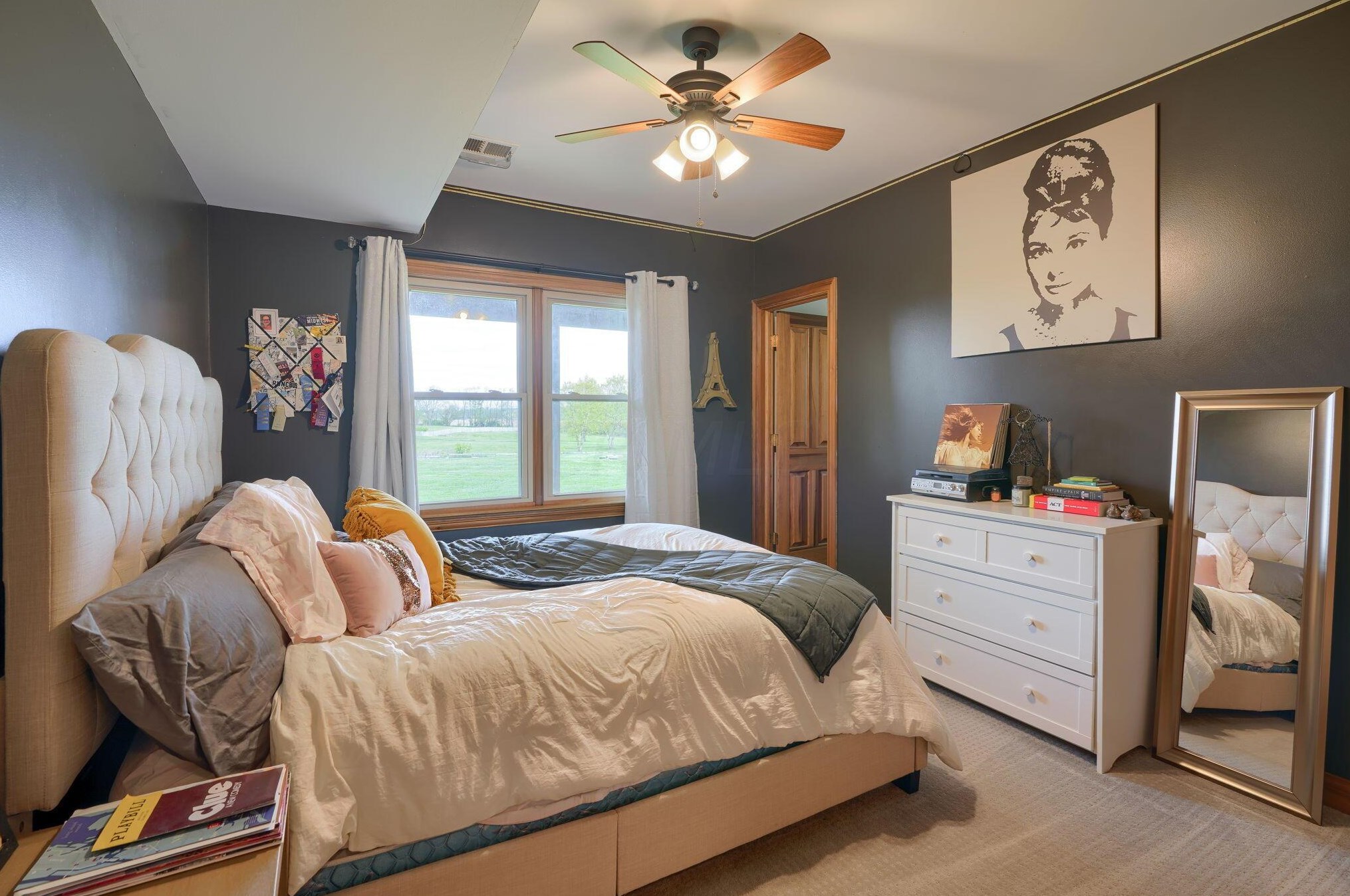 1887 Glenhurst Dr, Lancaster OH 43130-7951 exterior