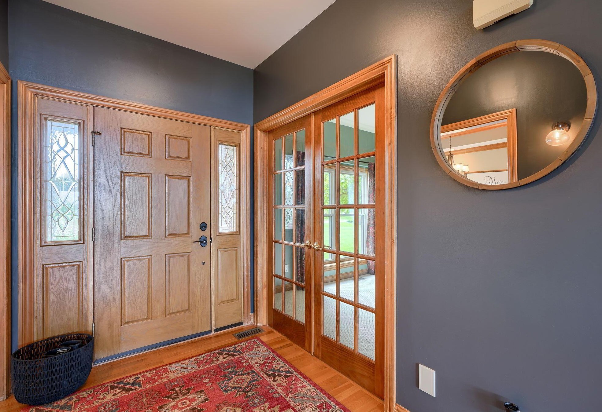 1887 Glenhurst Dr, Lancaster OH 43130-7951 exterior