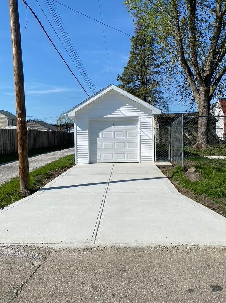 591 Binns Blvd, Columbus OH 43204-2508 exterior