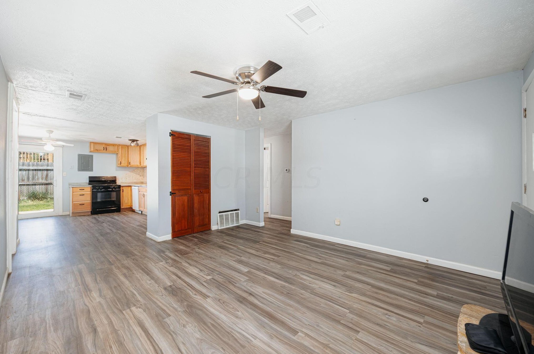 630 Harland Dr, Columbus OH 43207-4144 exterior