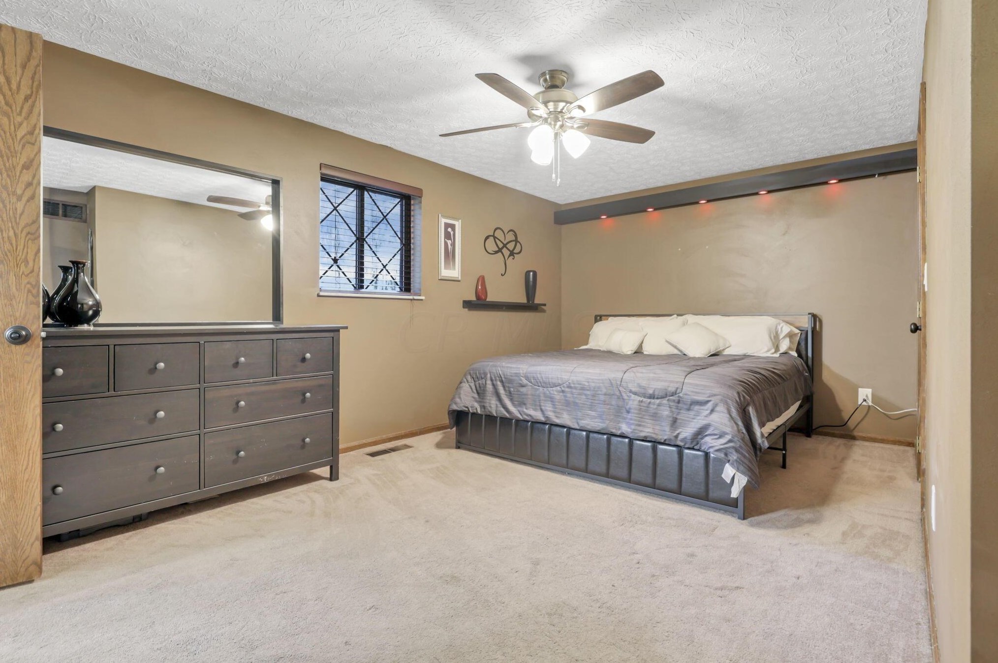 148 Whirlaway Loop, Pataskala OH  43062-9547 exterior