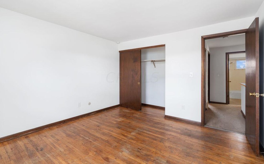 501 Goshen Ct, Columbus OH 43230-2711 exterior