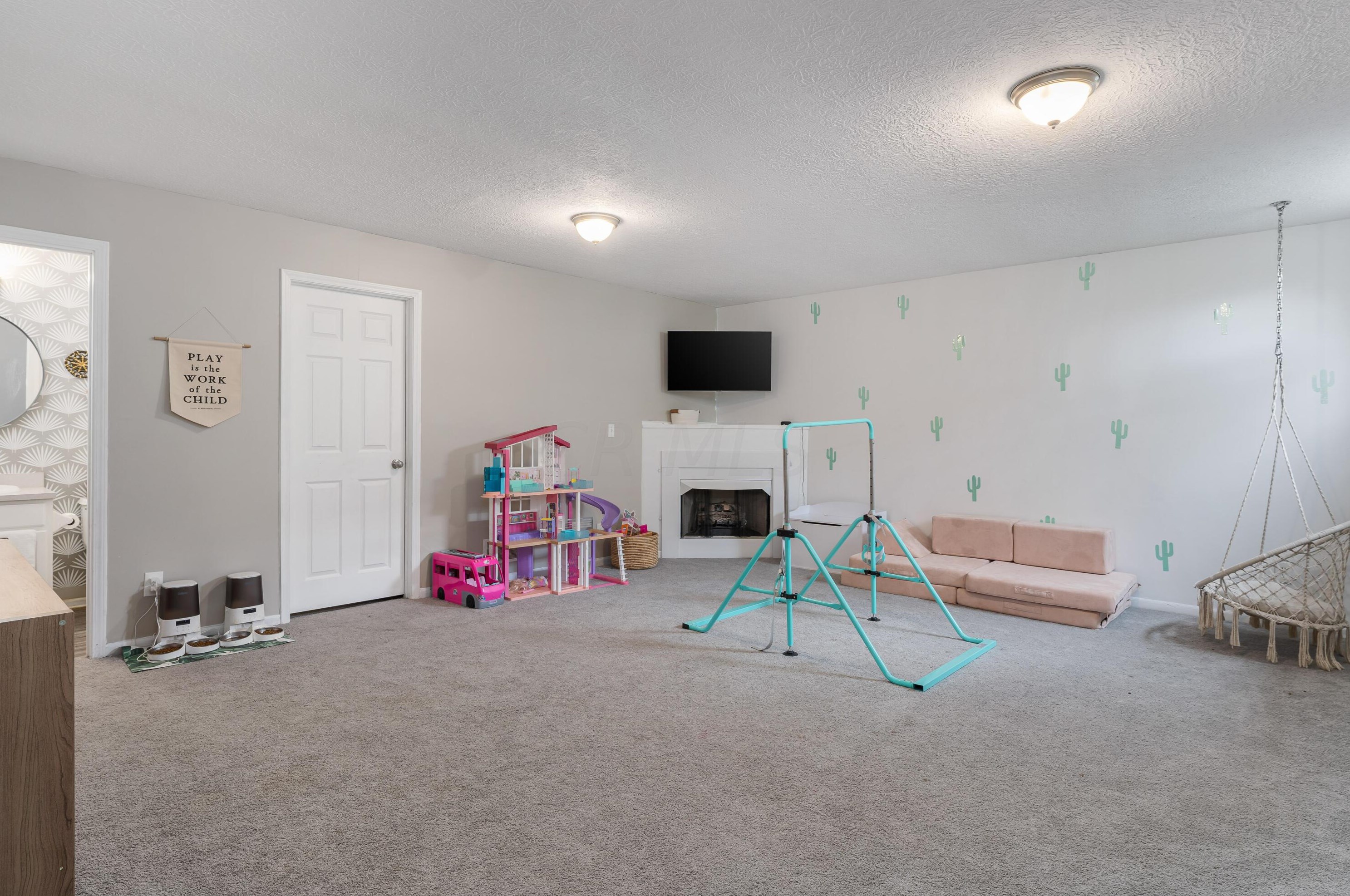 492 Autumn Ridge Cir, Pickerington OH  43147-7836 exterior