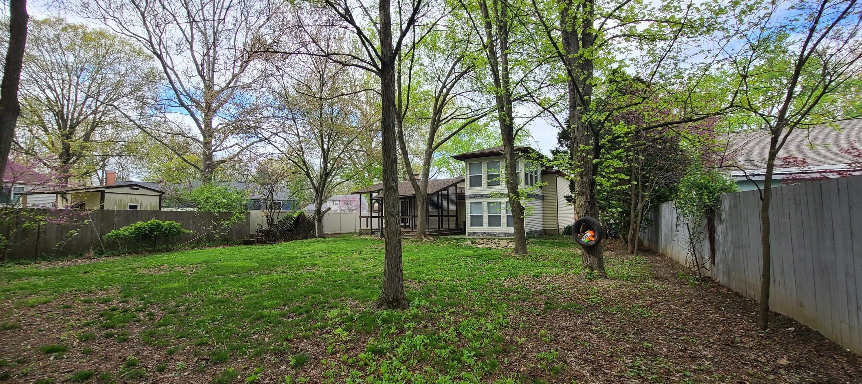 836 Mcdonell Dr, Columbus OH  43230-1620 exterior