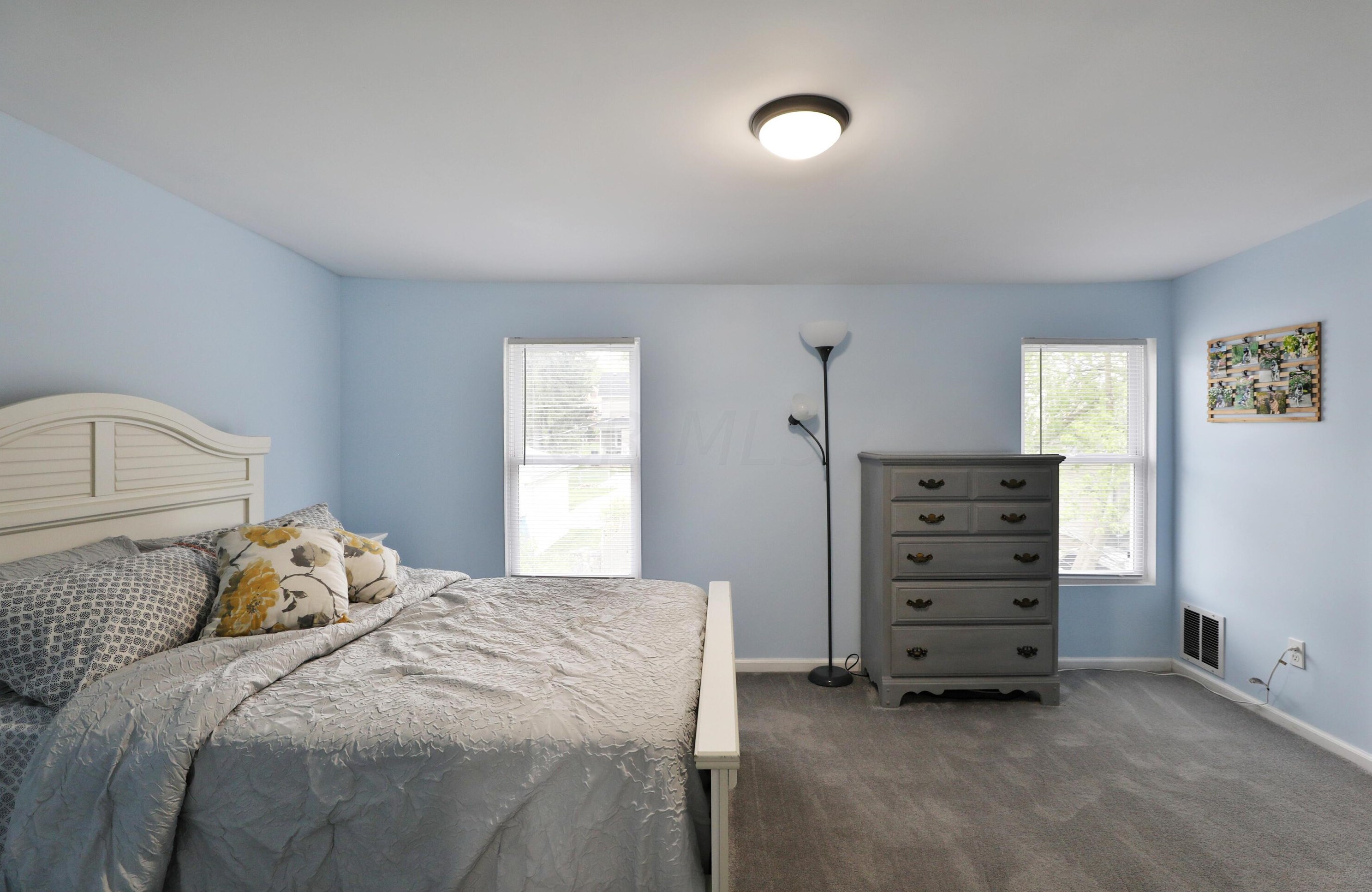 953 Ellsworth Ave, Columbus OH  43206-1709 exterior