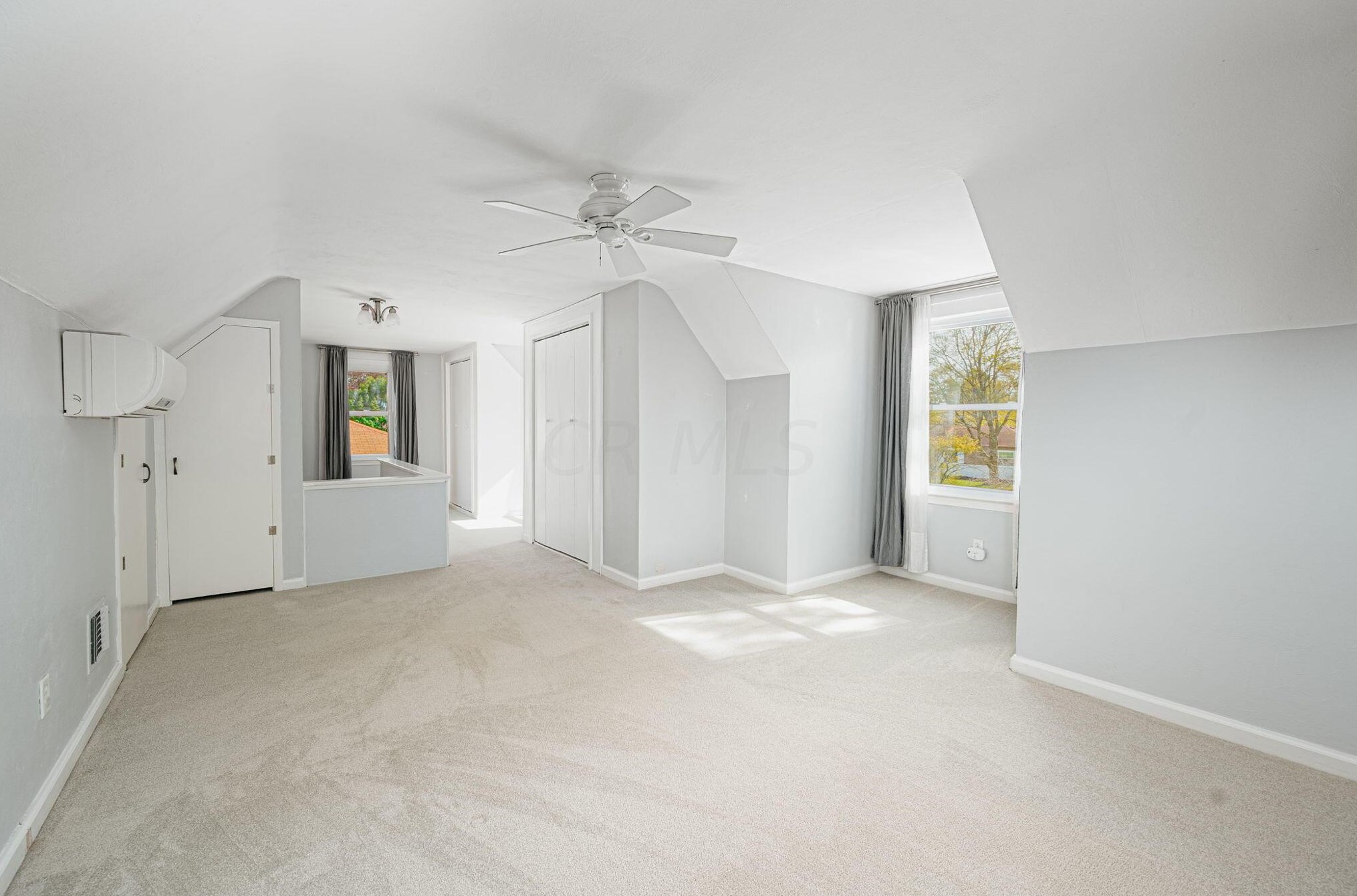 3259 Kenyon Rd, Columbus OH  43221-1809 exterior