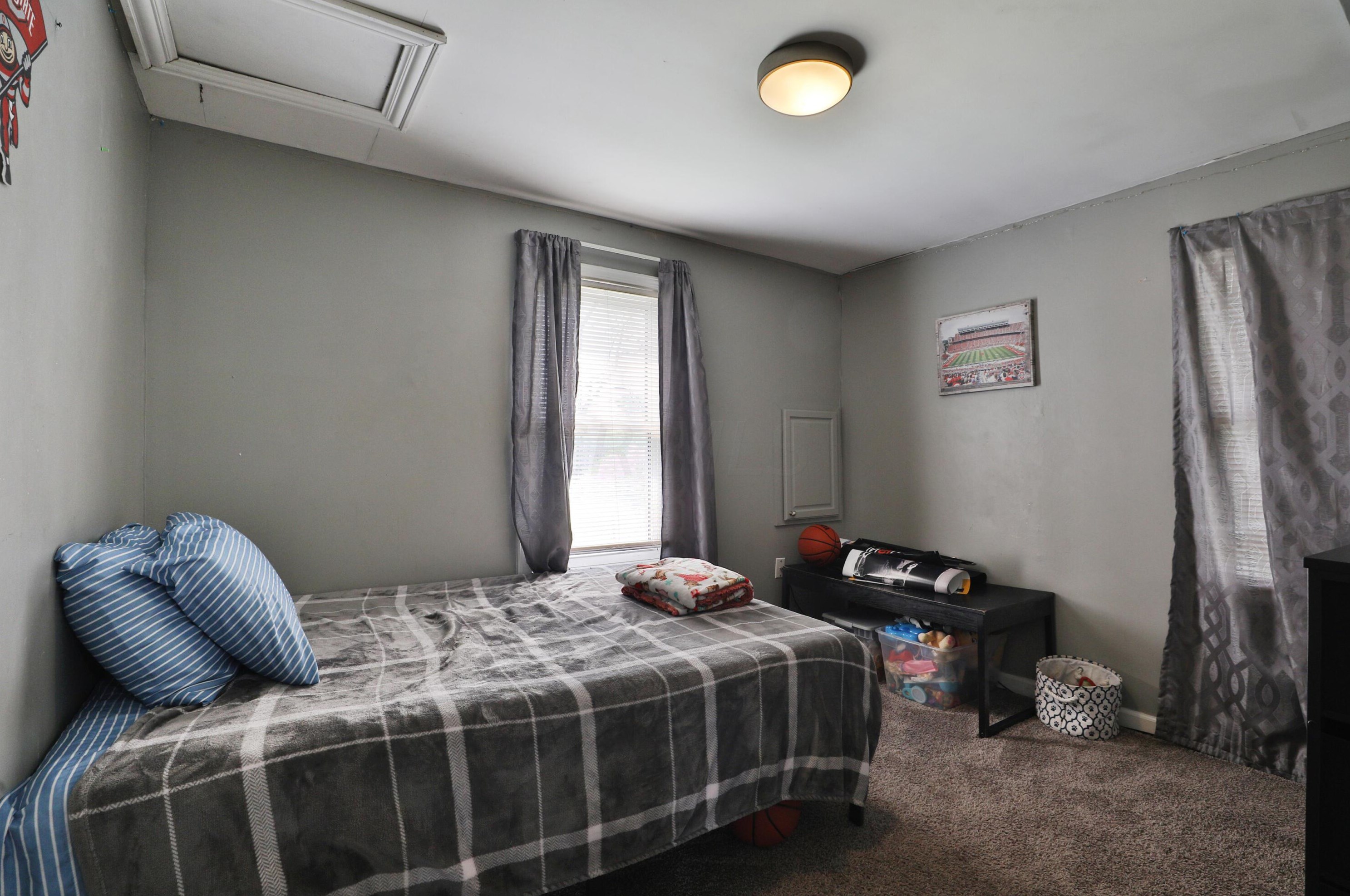 406 Emmit Ave, Columbus OH  43228-1961 exterior