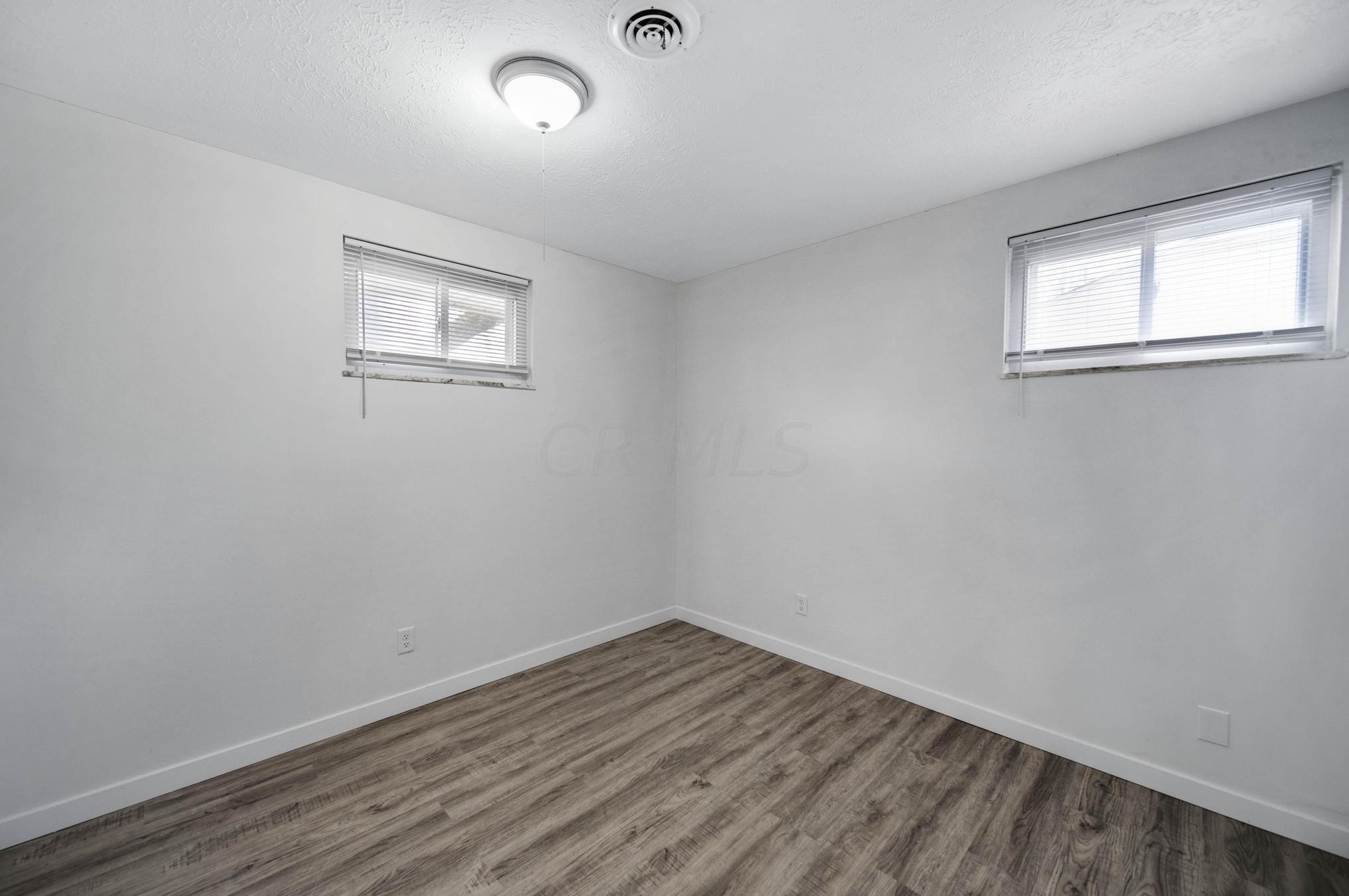 1603 Vilardo Ln, Columbus OH 43227-3630 exterior