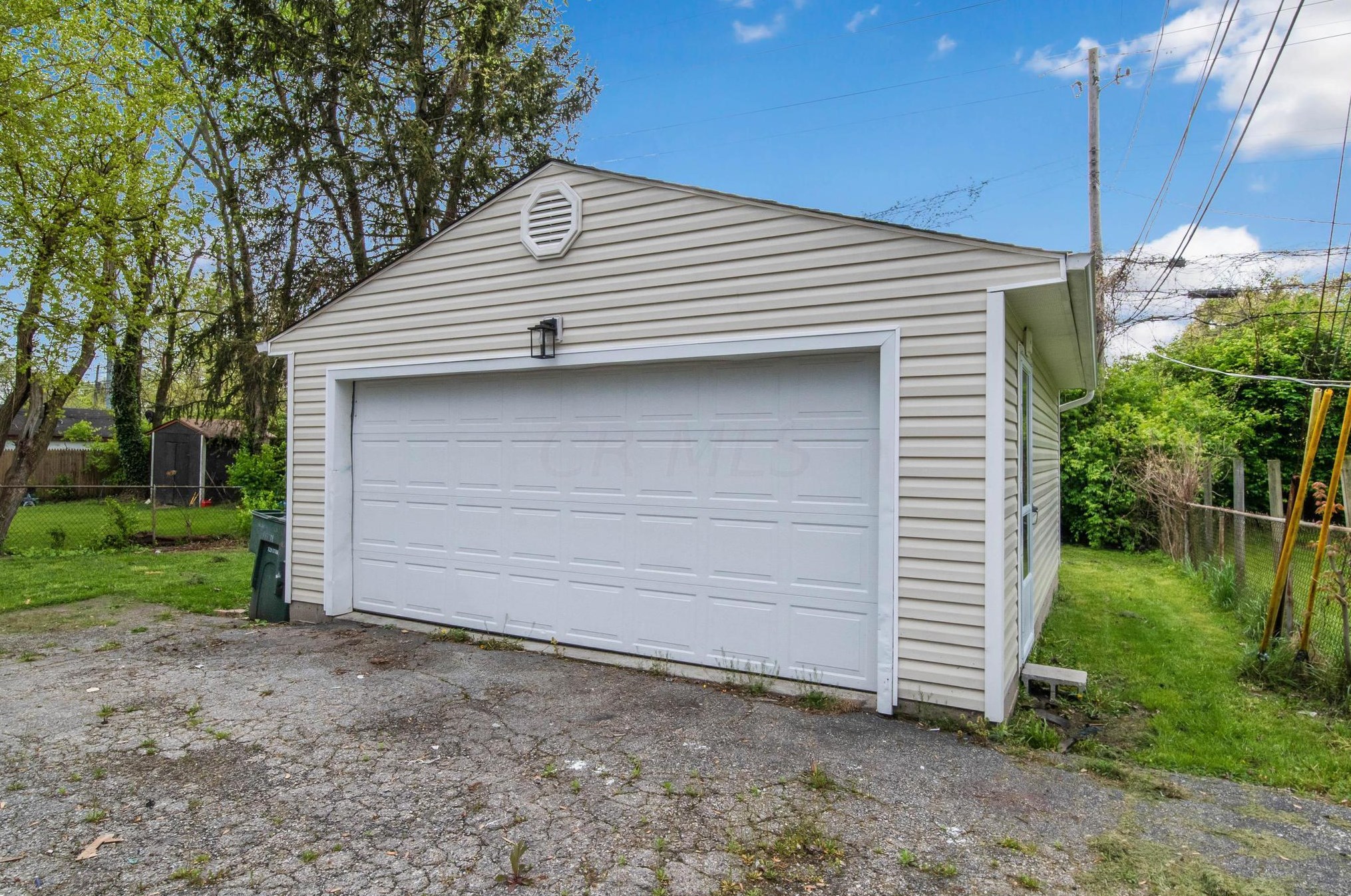 1603 Vilardo Ln, Columbus OH 43227-3630 exterior