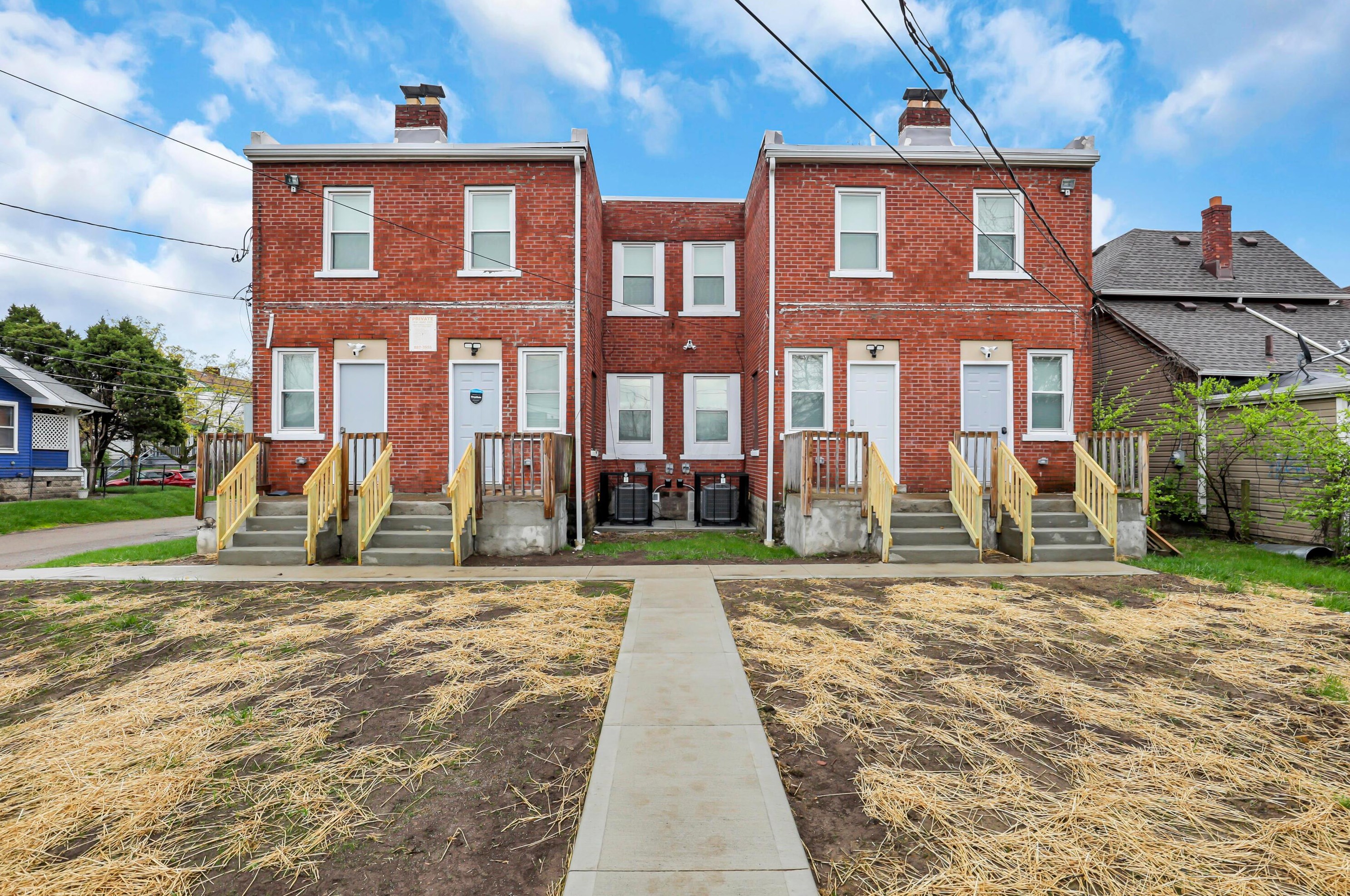 1123-1129 Sidney St, Columbus OH exterior