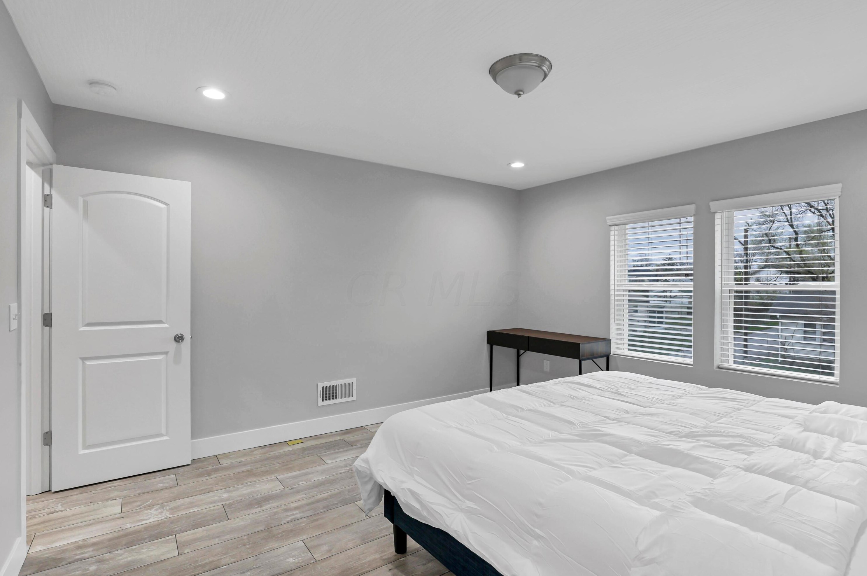 1123-1129 Sidney St, Columbus OH exterior