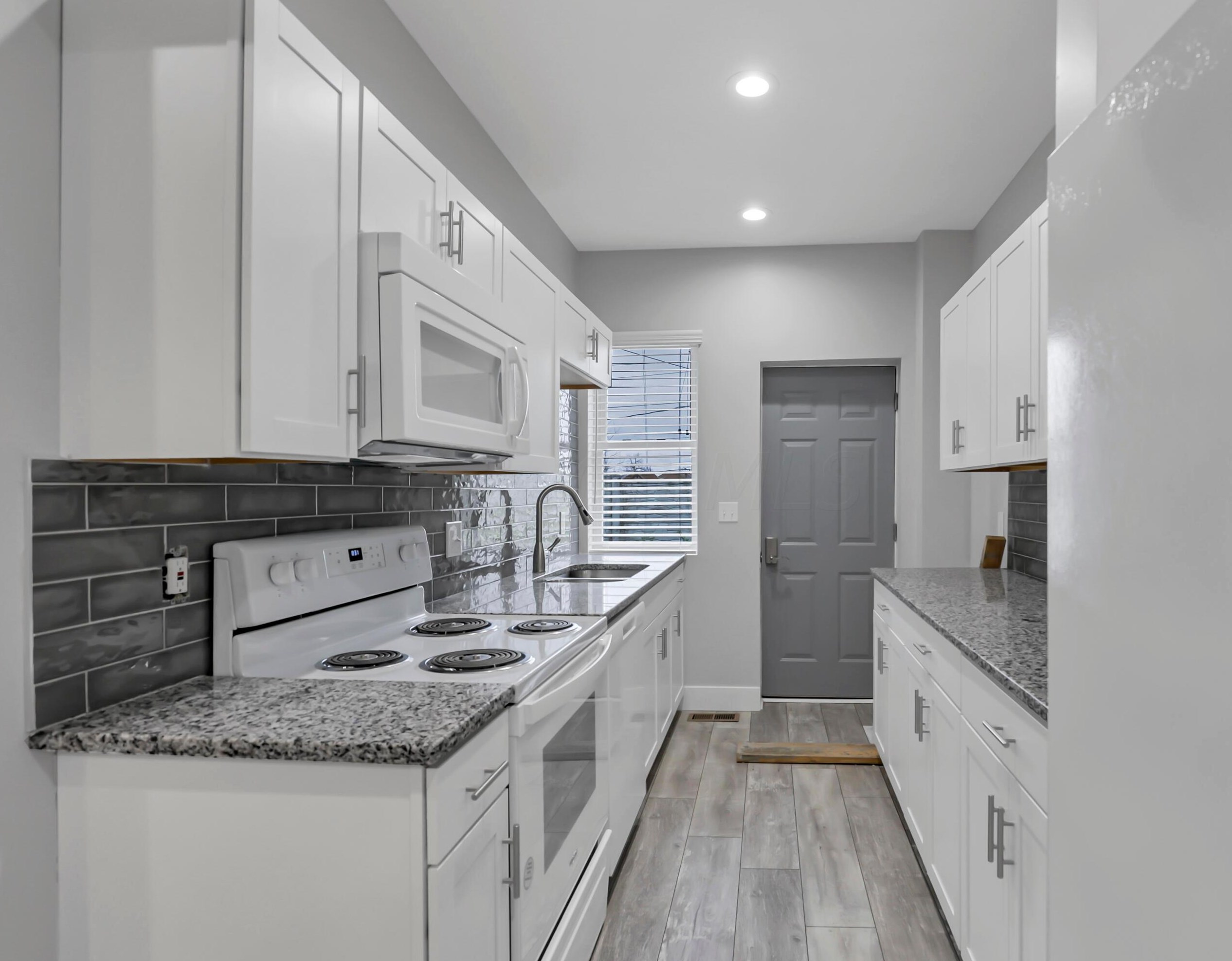 1123-1129 Sidney St, Columbus OH exterior