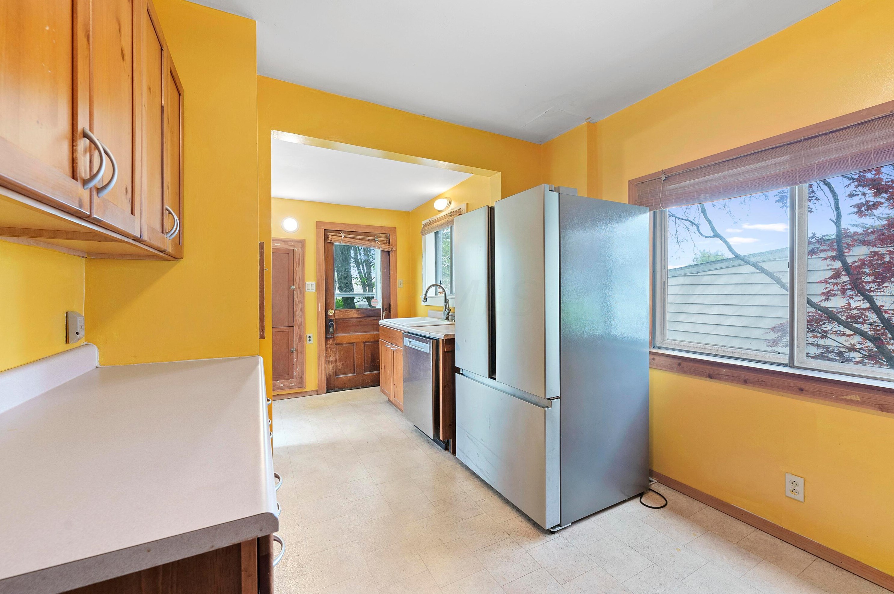 2730 Elliott Ave, Columbus OH  43204-3436 exterior