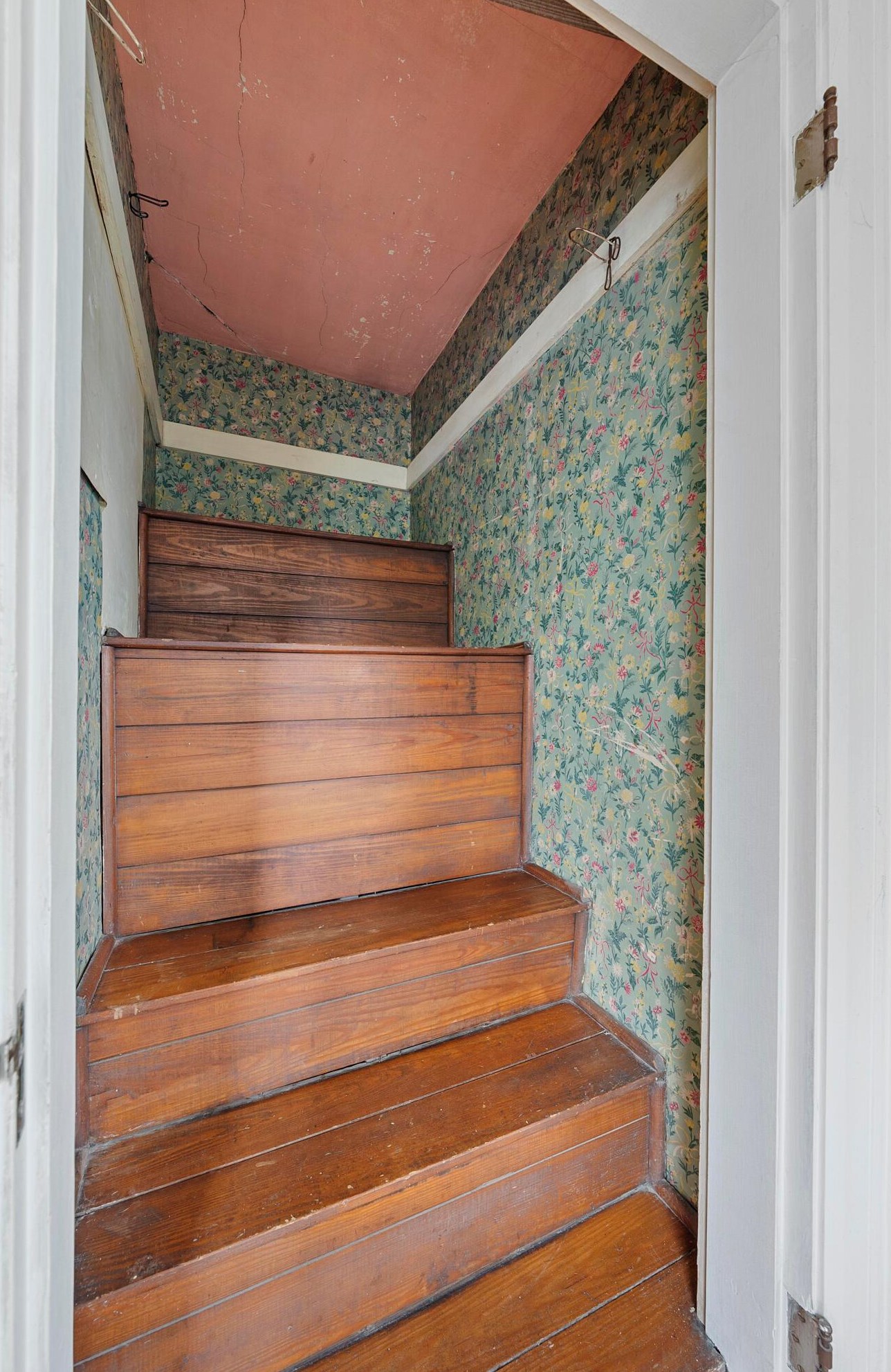 2730 Elliott Ave, Columbus OH  43204-3436 exterior