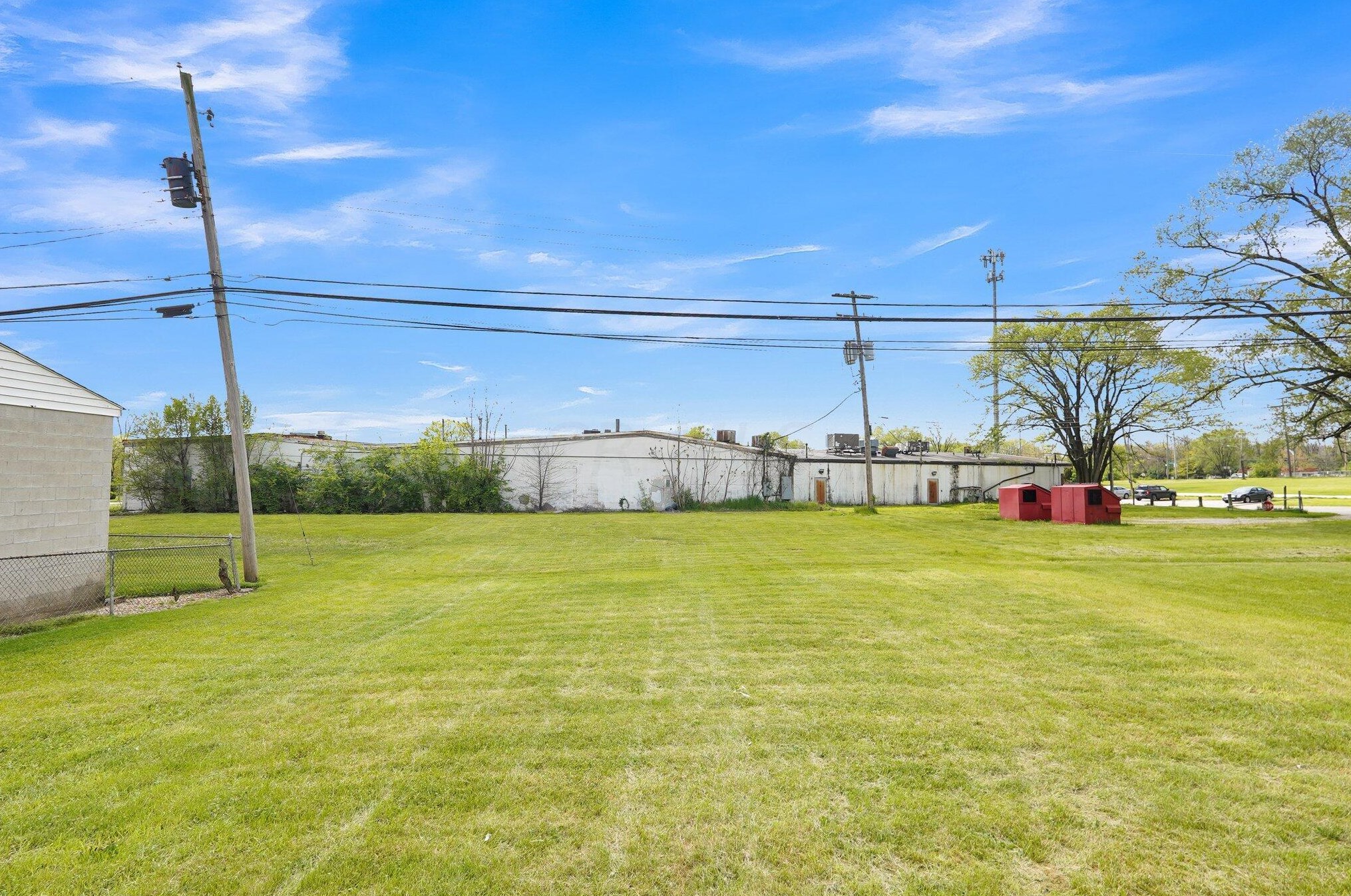 2943 Southfield Dr, Columbus OH 43207-3389 exterior