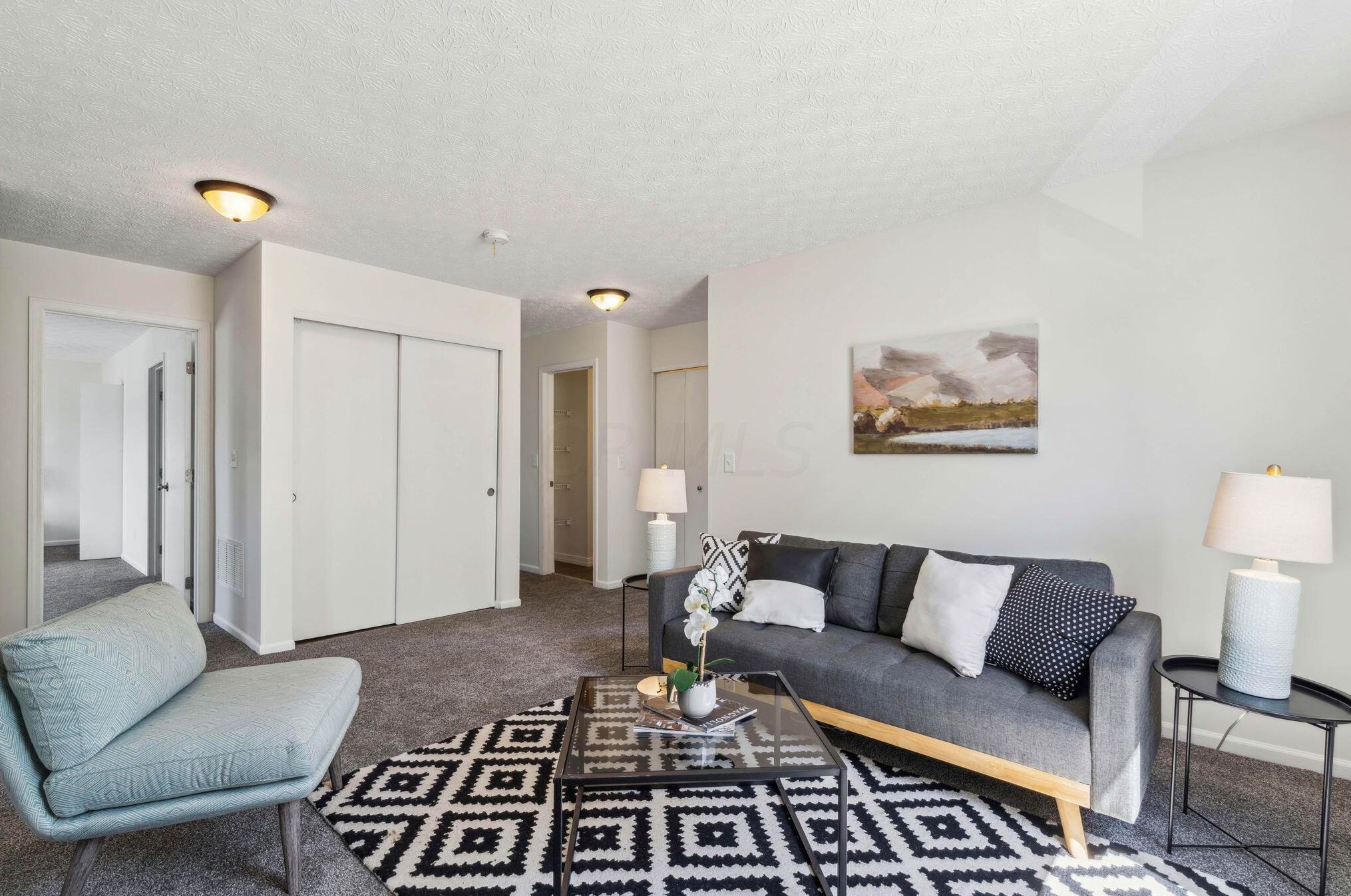 4640 Grandover Dr, Columbus OH  43207-8763 exterior