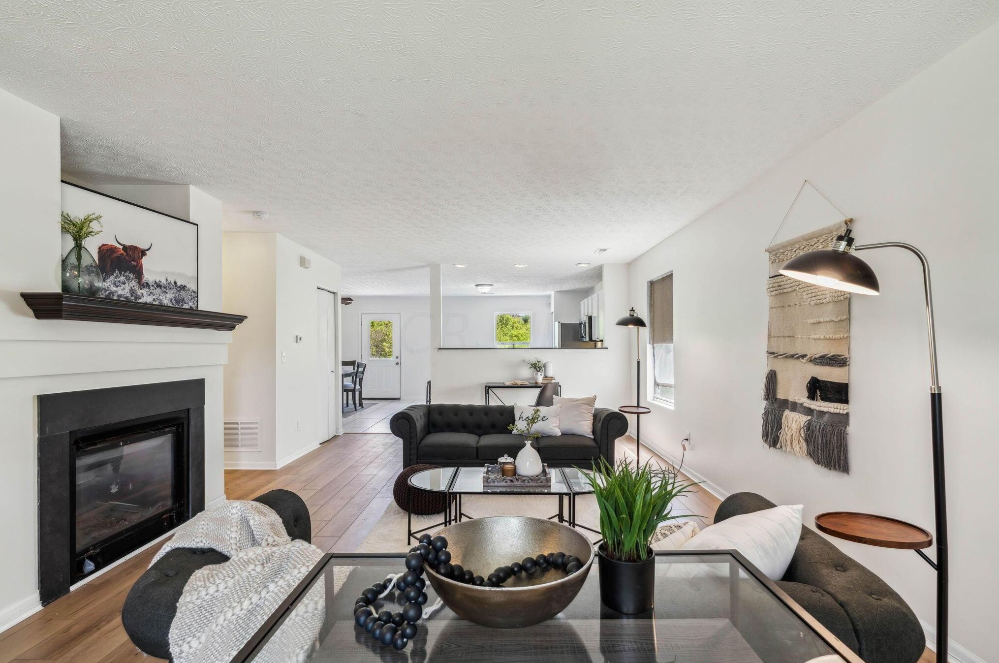 4640 Grandover Dr, Columbus OH  43207-8763 exterior