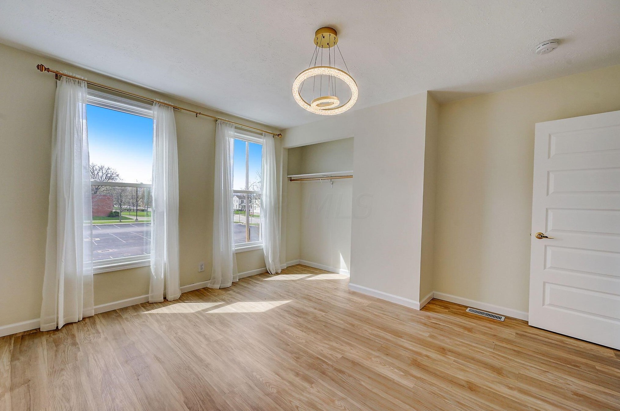 606 Stewart Ave, Columbus OH  43206-2884 exterior