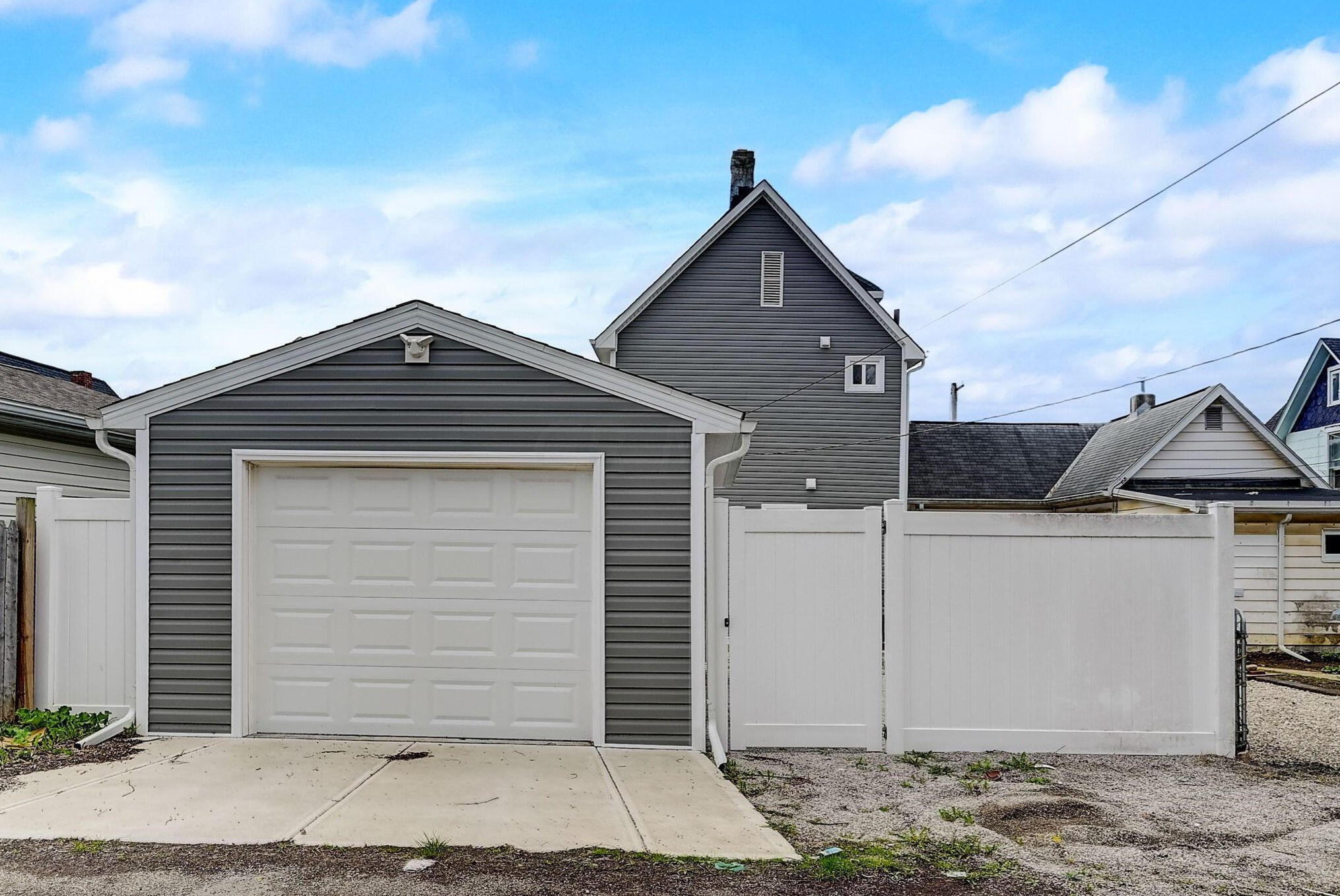 606 Stewart Ave, Columbus OH  43206-2884 exterior