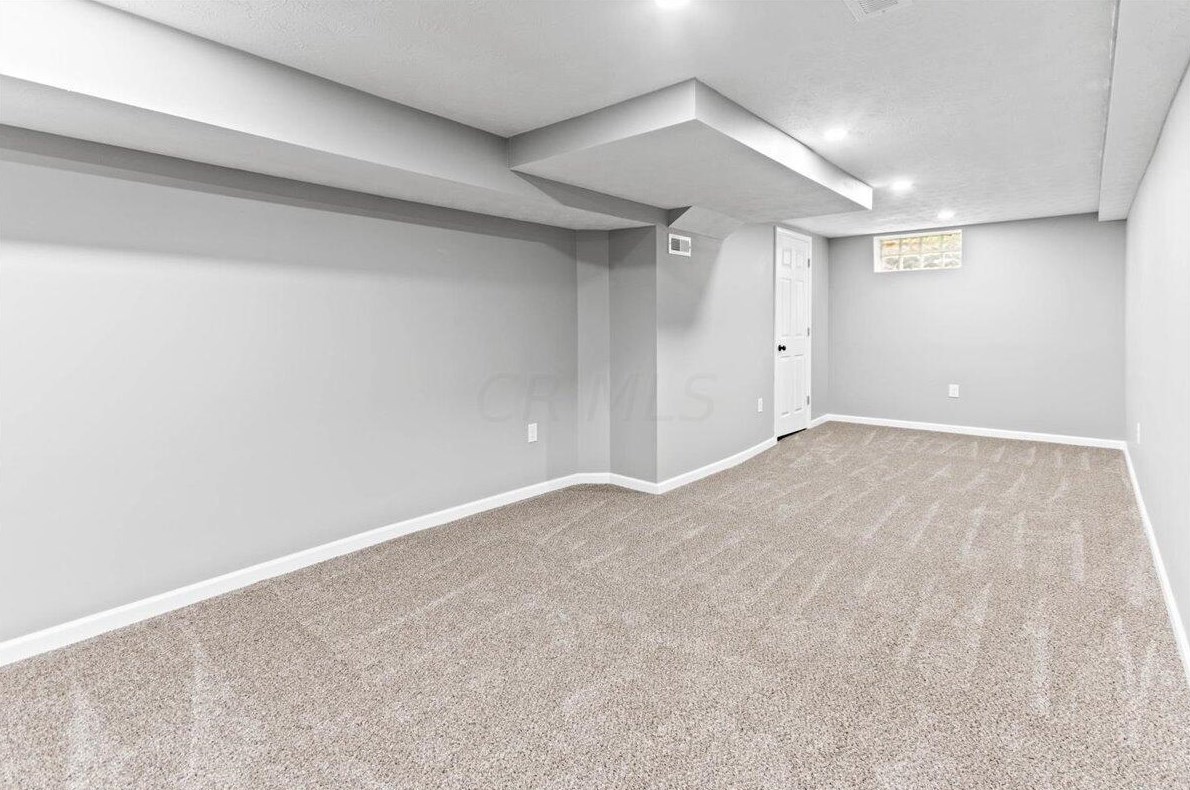 917 Lenore Ave, Columbus OH  43224-3238 exterior