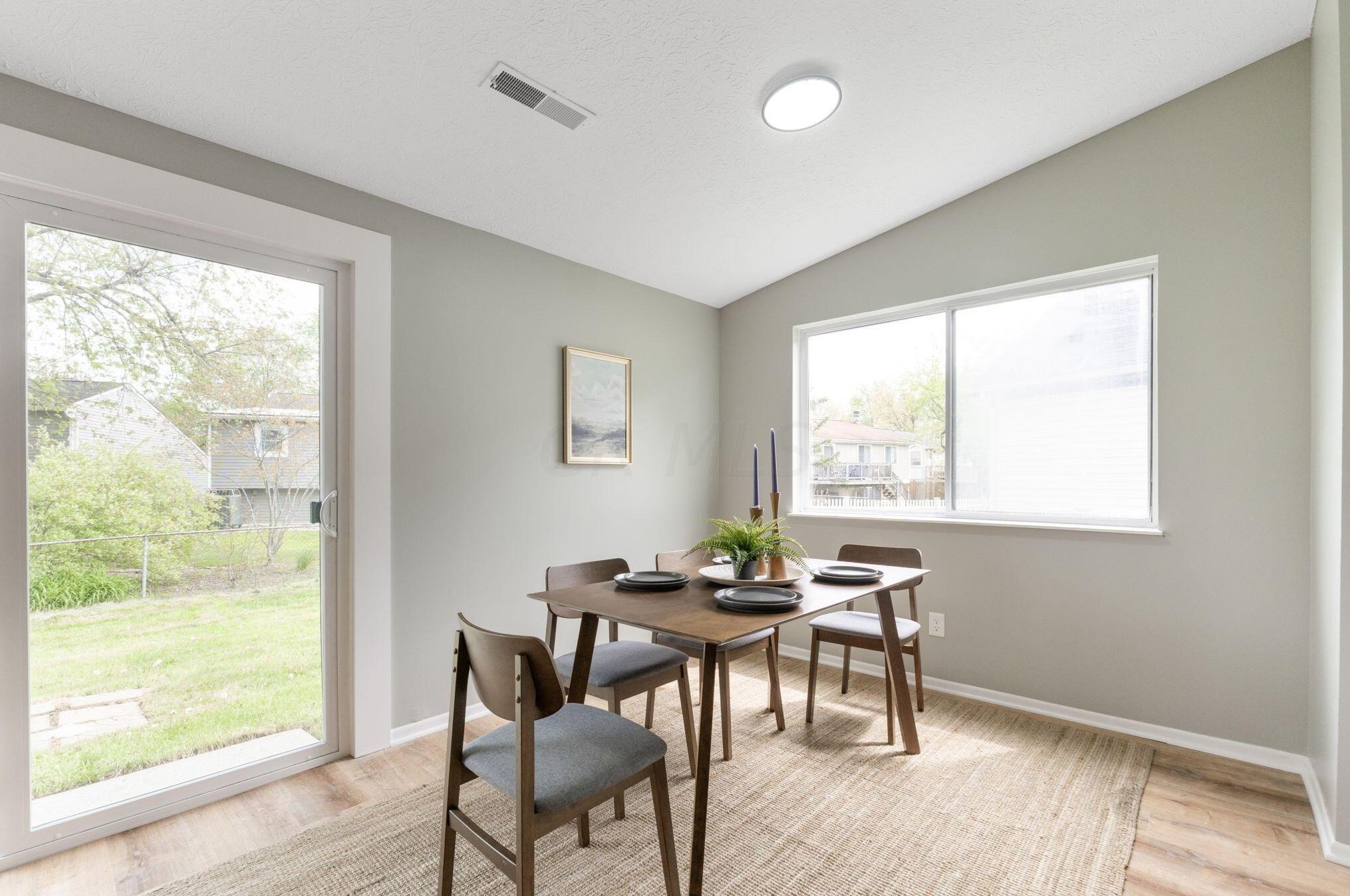 1004 Woodington Rd, Westerville OH  43081-3517 exterior