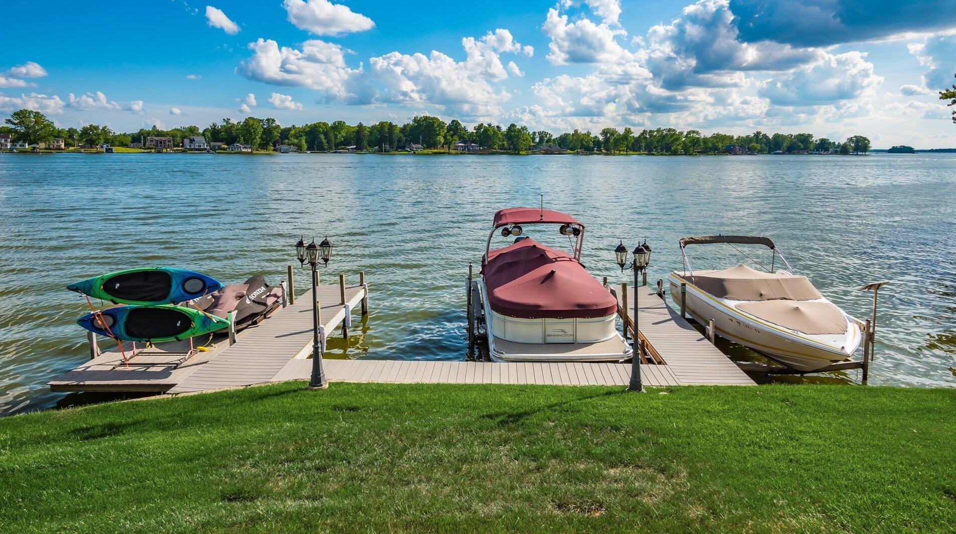 155 Sprague Dr, Hebron OH 43025-9627 exterior