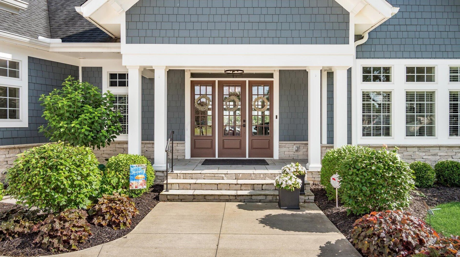 155 Sprague Dr, Hebron OH 43025-9627 exterior