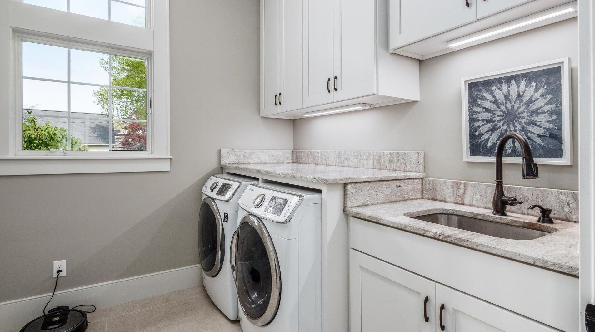 155 Sprague Dr, Hebron OH 43025-9627 exterior