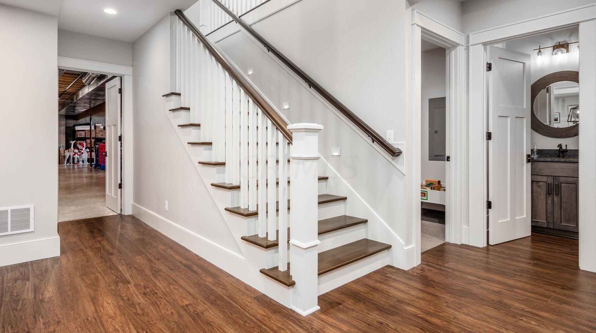 155 Sprague Dr, Hebron OH 43025-9627 exterior