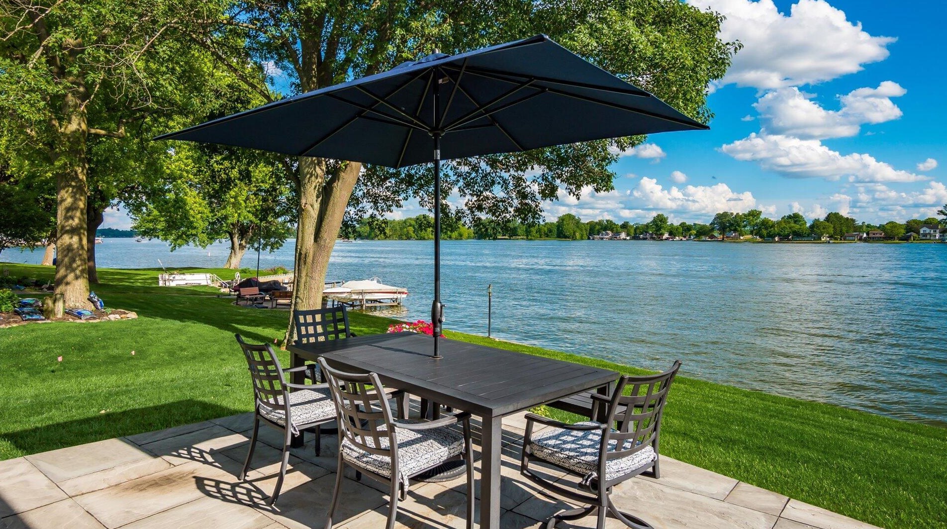 155 Sprague Dr, Hebron OH 43025-9627 exterior