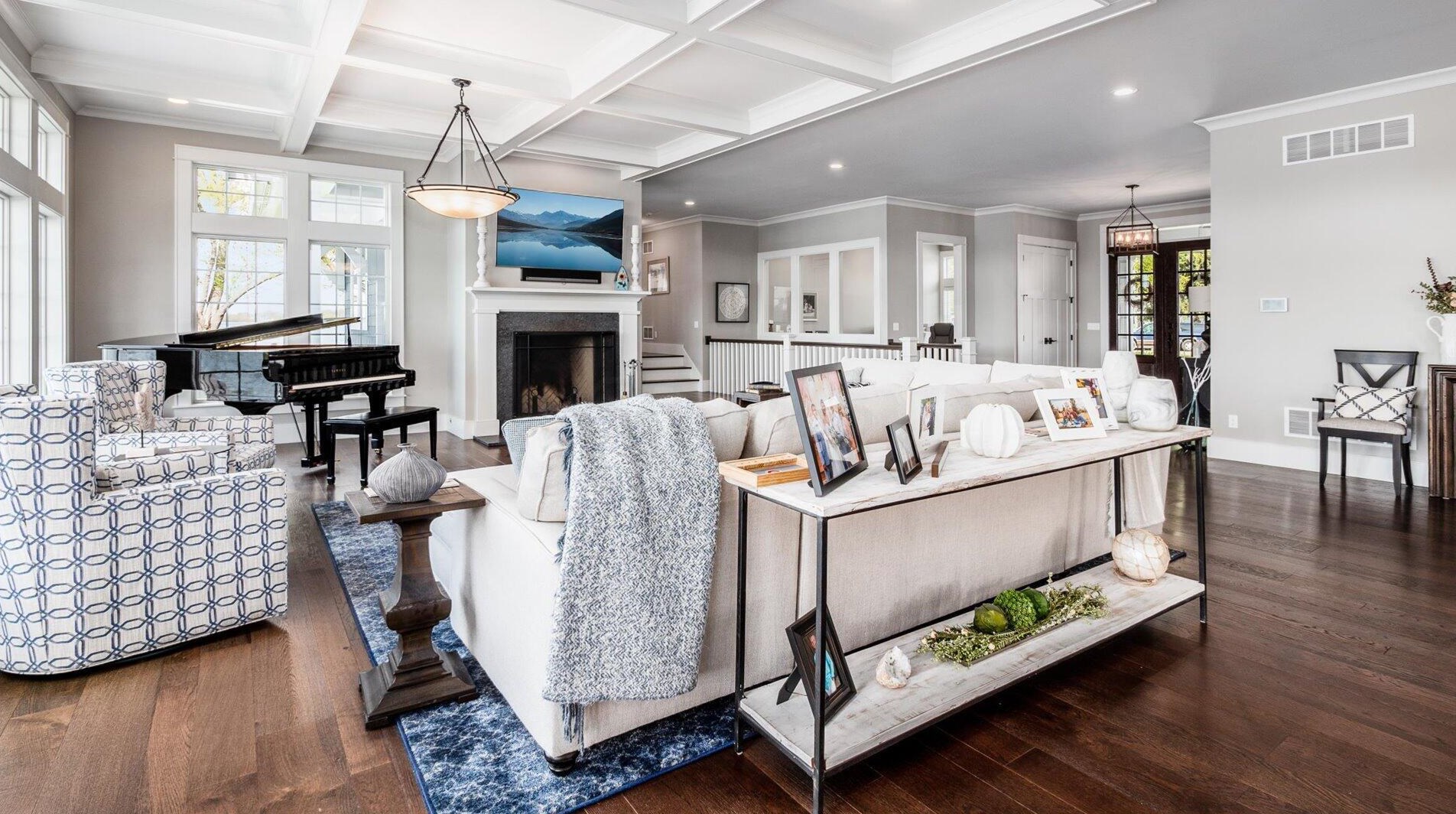 155 Sprague Dr, Hebron OH 43025-9627 exterior