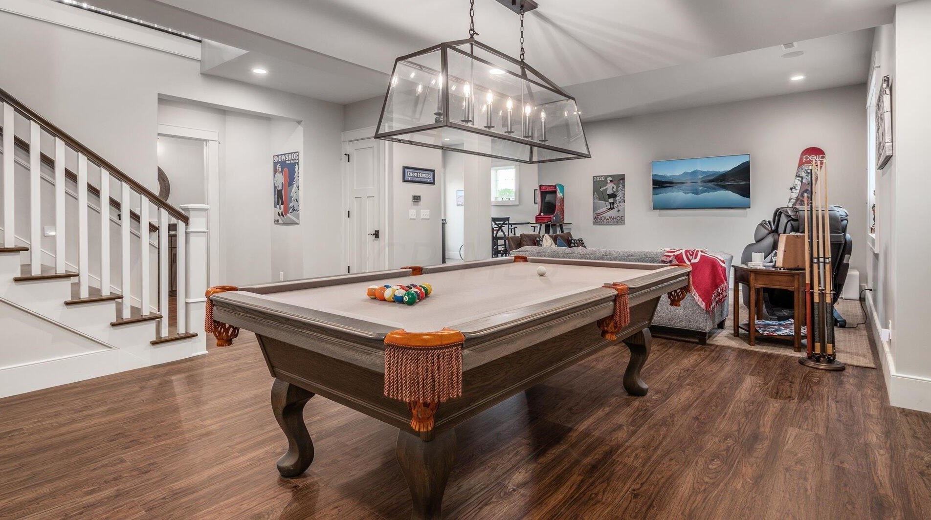 155 Sprague Dr, Hebron OH 43025-9627 exterior