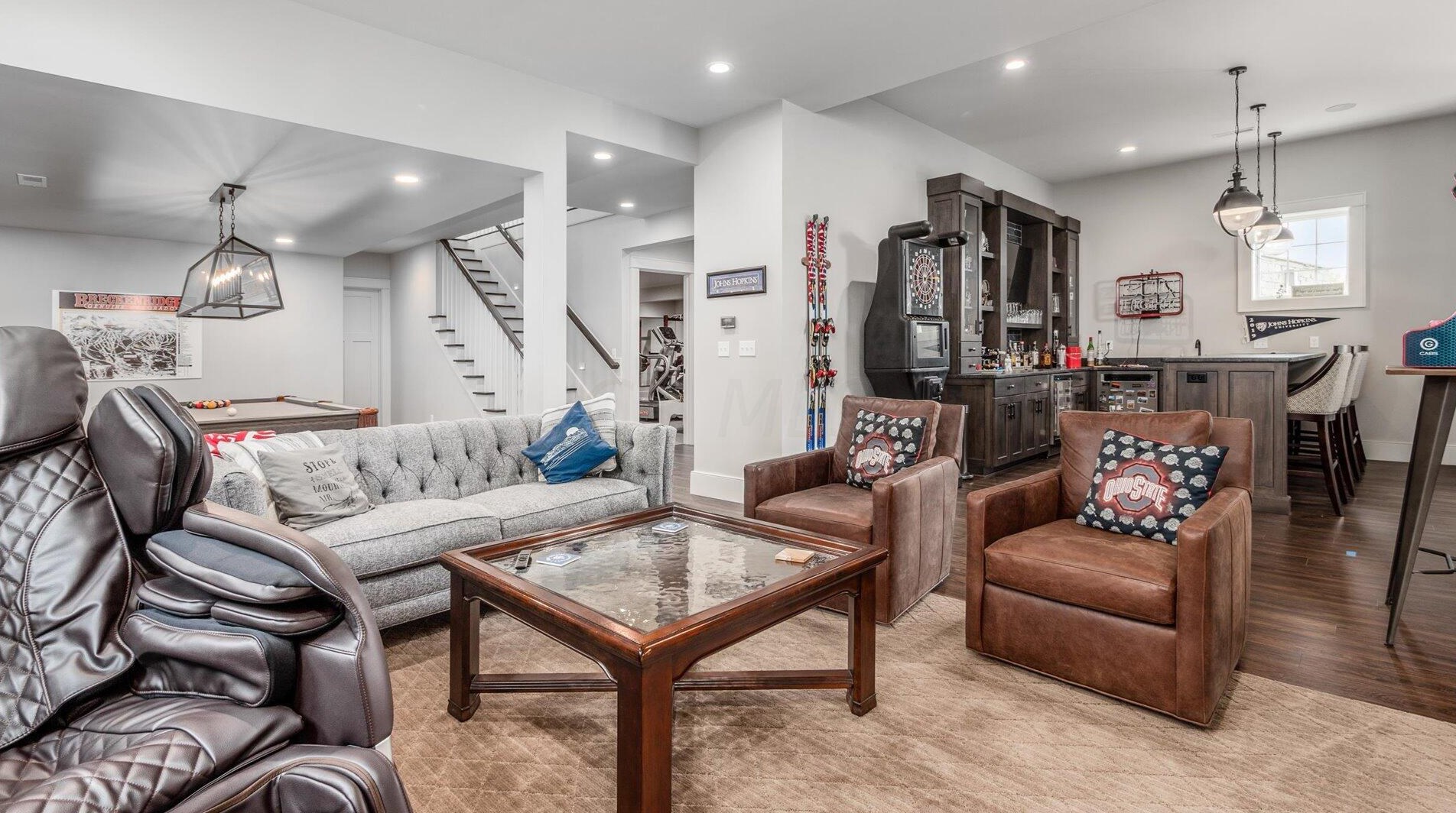 155 Sprague Dr, Hebron OH 43025-9627 exterior