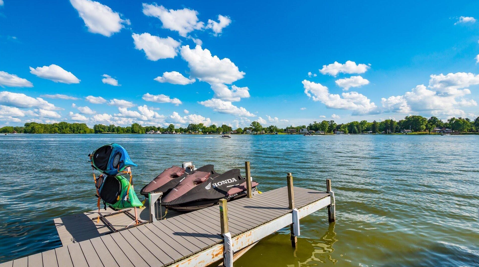 155 Sprague Dr, Hebron OH 43025-9627 exterior