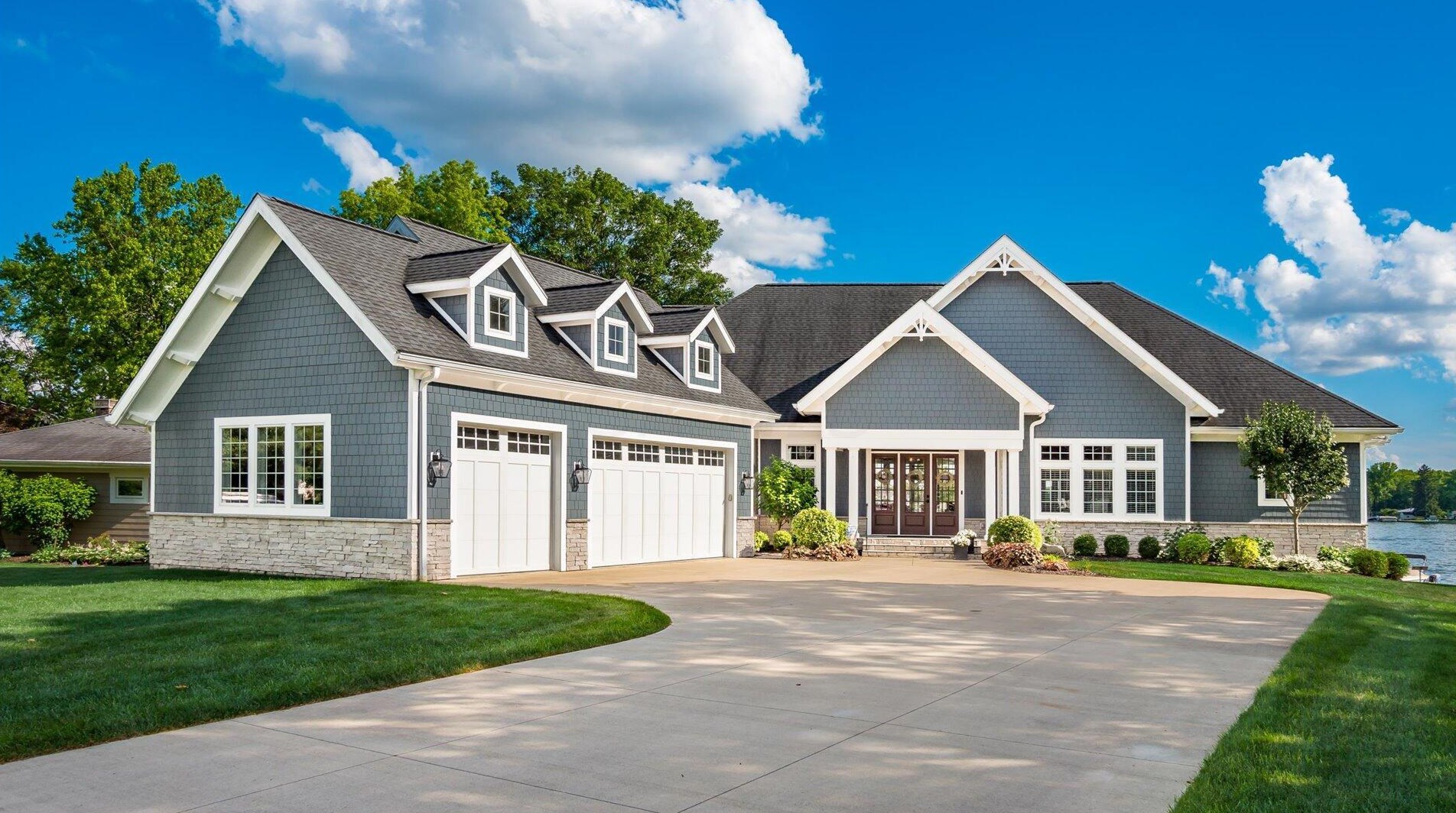 155 Sprague Dr, Hebron OH 43025-9627 exterior