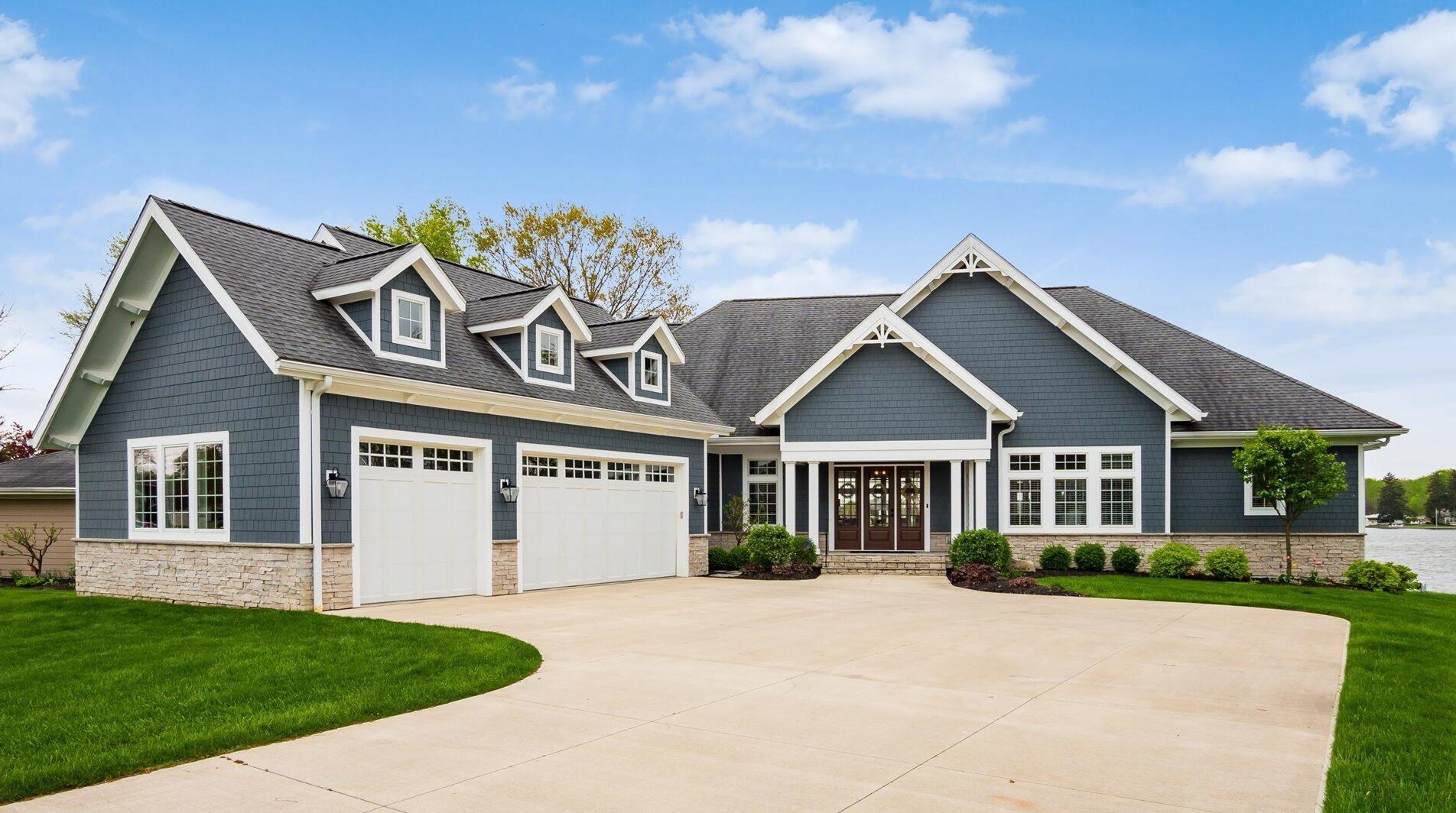 155 Sprague Dr, Hebron OH 43025-9627 exterior