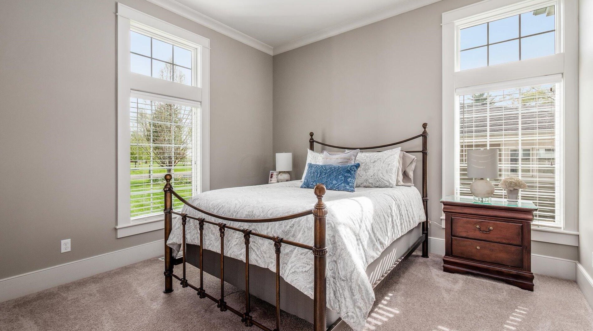 155 Sprague Dr, Hebron OH 43025-9627 exterior